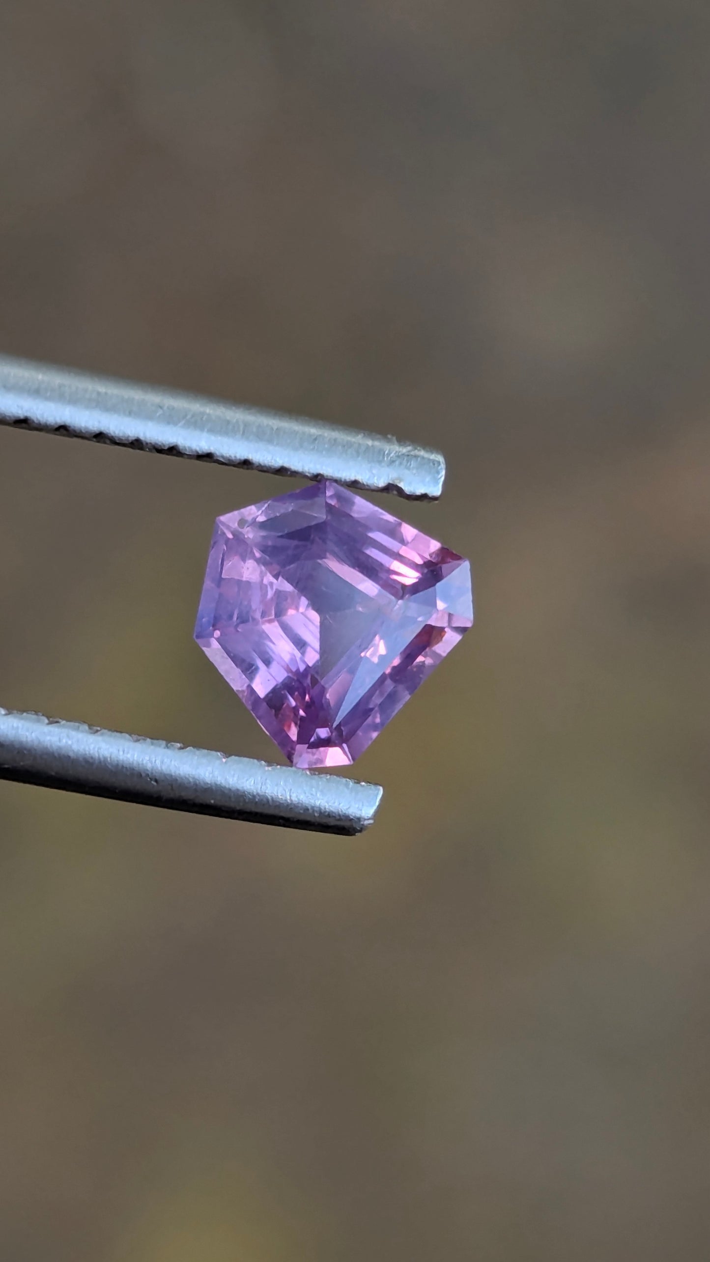 Natural Unheated Bi-Colour Sapphire 0.70 Ct | Fancy Pentagon Cut | Ceylon Gemstone