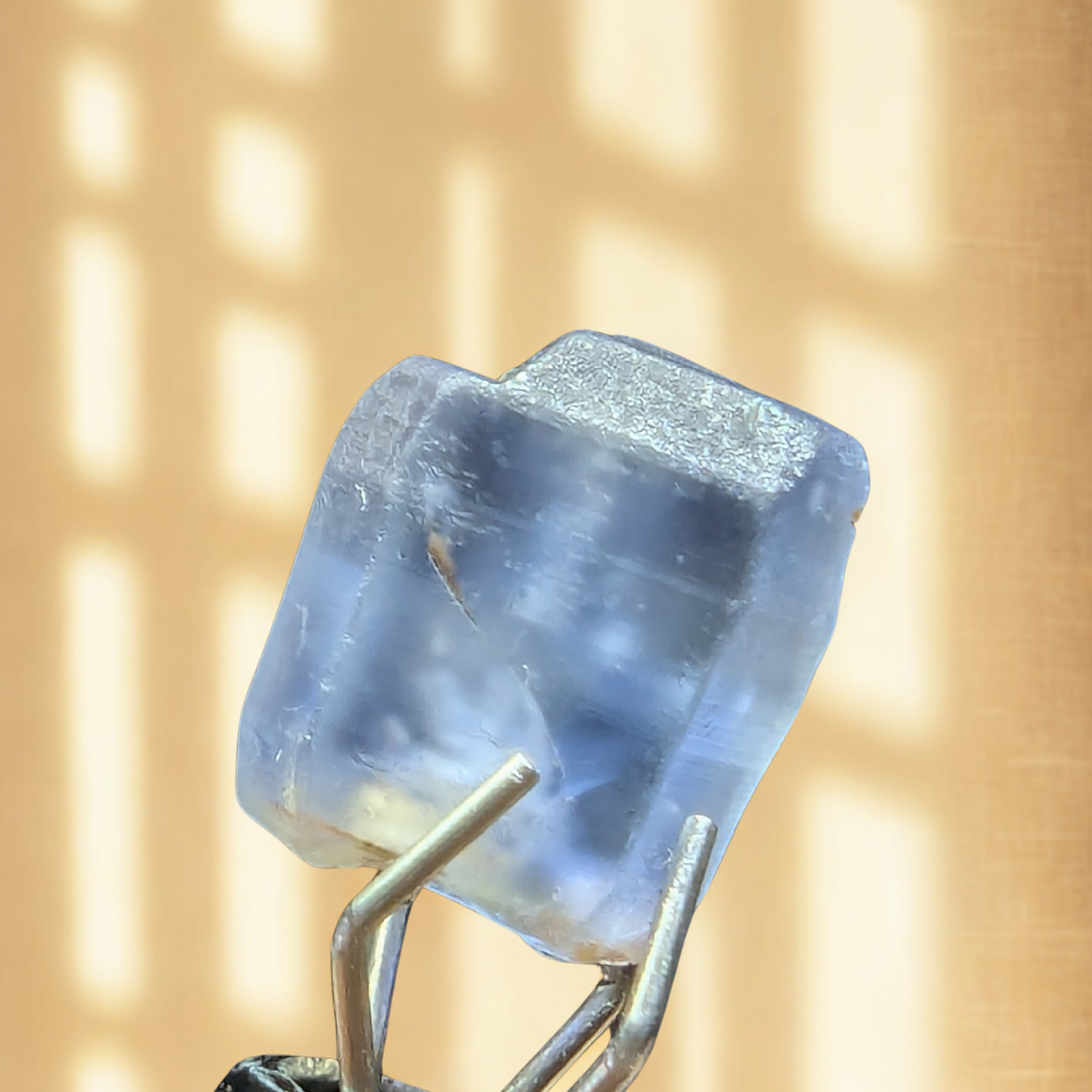 Natural Pale Blue Sapphire Crystal – 3.56 ct | Raw Ceylon Sapphire