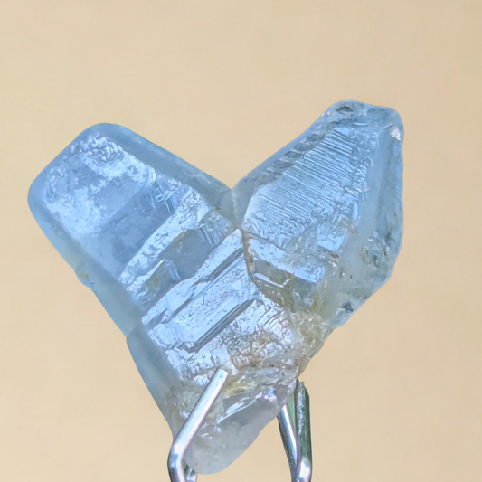 Natural Pale Blue Geuda Sapphire Crystal – 4.45 ct Twin Crystal | Unheated Ceylon Sapphire