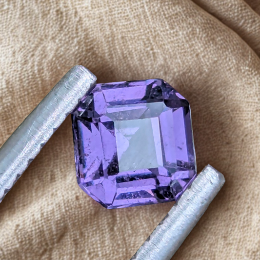Natural Purple Spinel 0.62 Ct | Unheated VVS | Sri Lanka