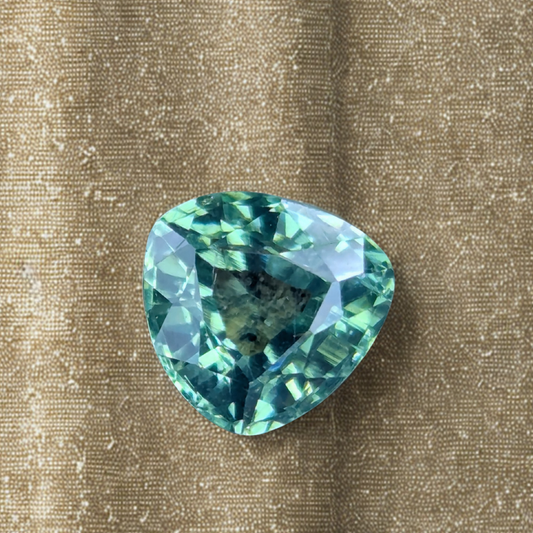 Natural Green Zircon 1.28ct Trillion Cut | VVS Clarity | Unheated Ceylon Gemstone | 6.5mm Loose Gem for Custom Jewelry