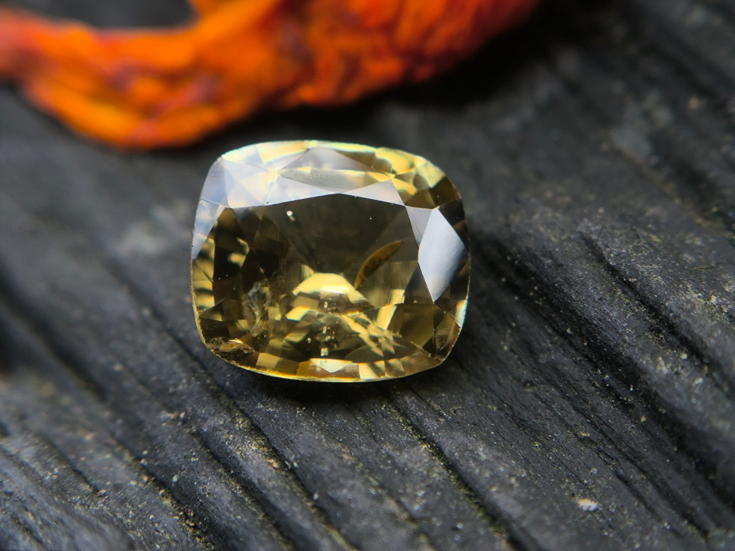 Natural Chrysoberyl 1.15ct – Untreated Yellowish Green VS | Ceylon Origin