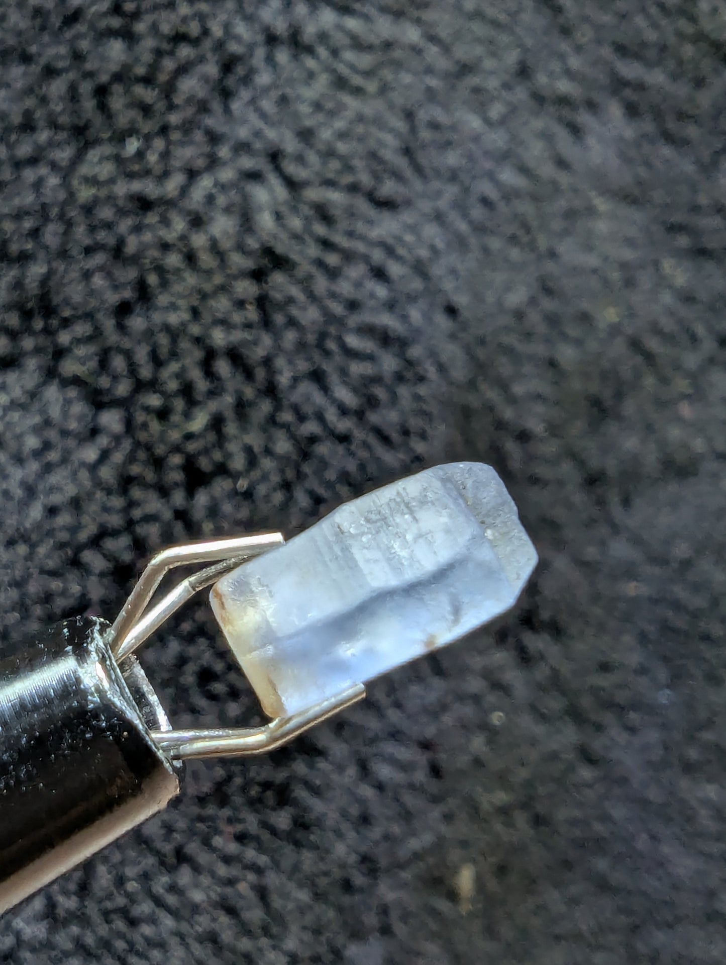 Natural Pale Blue Sapphire Crystal – 3.56 ct | Raw Ceylon Sapphire