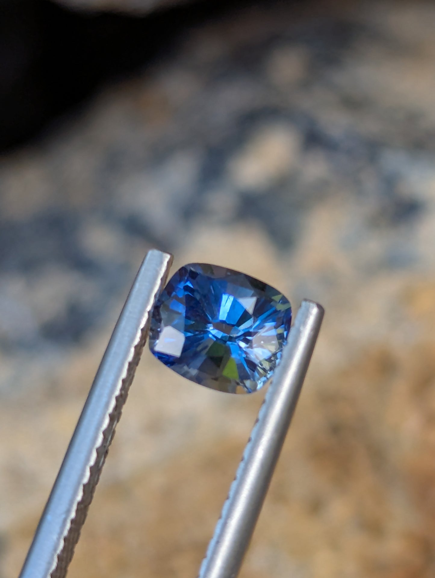 Natural Vivid Blue Sapphire – 1.02ct Eye Clean Loose Gemstone