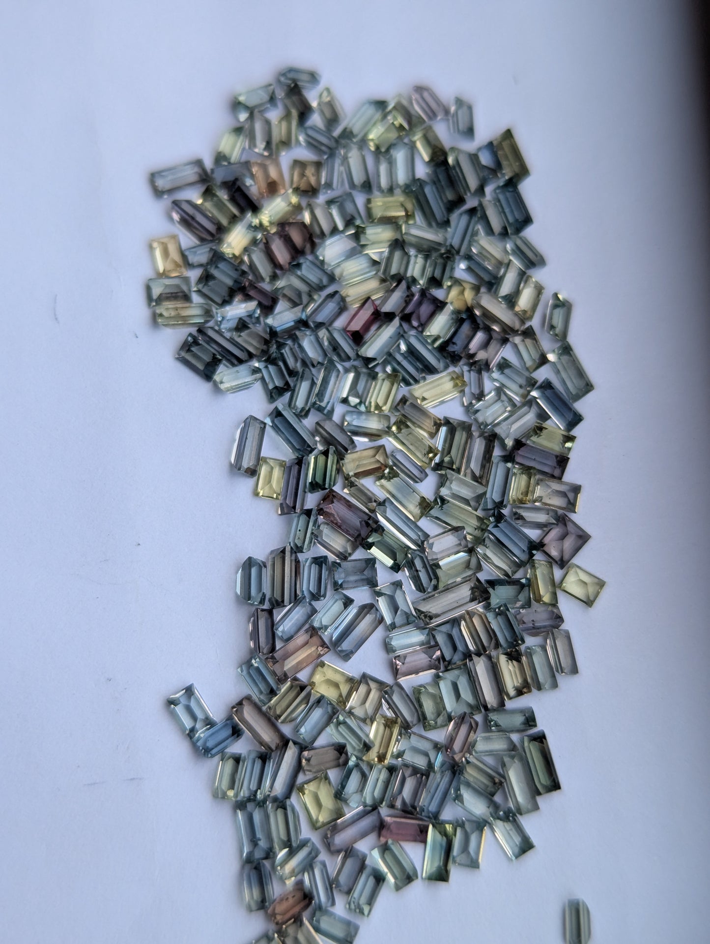 Natural Green Sapphire Parcel – Unheated (3–4mm) | Minimum 10ct Order