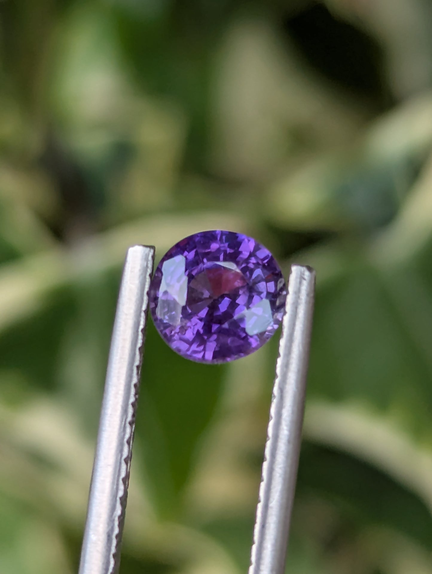 Natural Purple Sapphire 0.97ct (Unheated | IGI Certified)