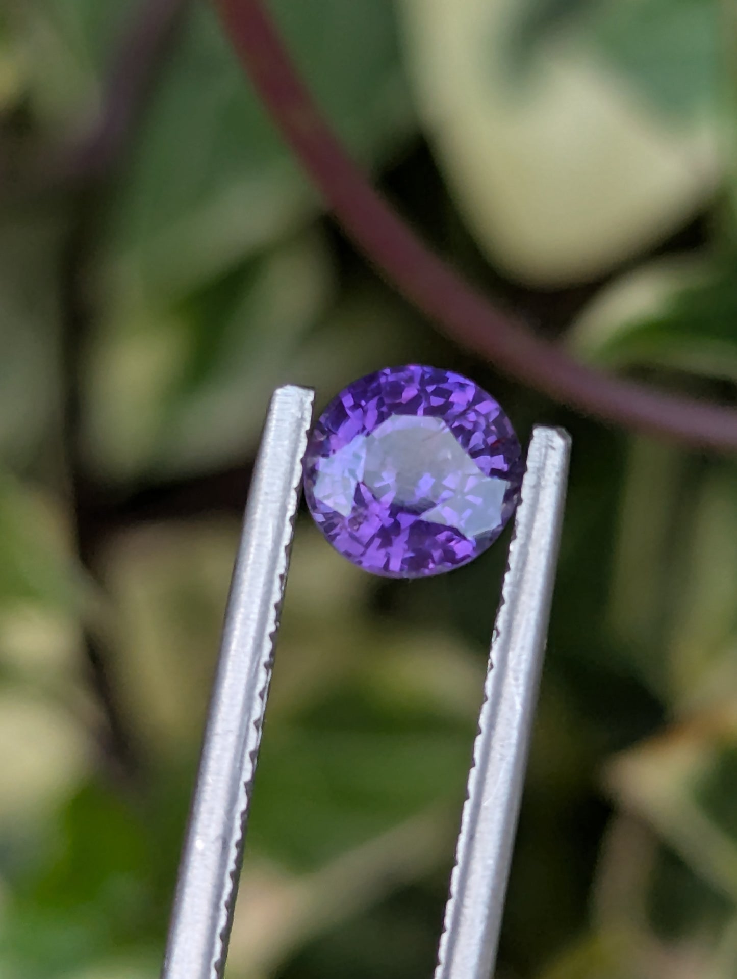 Natural Purple Sapphire 0.97ct (Unheated | IGI Certified)