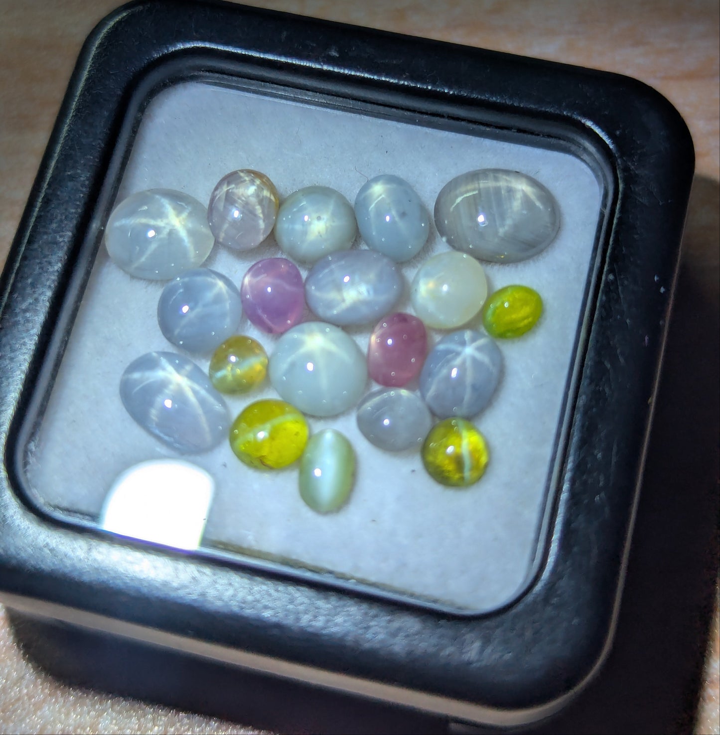 Natural Star Sapphire & Chrysoberyl Cat’s Eye Parcel – 17.8ct (19pcs) VS–VVS | Sri Lanka Origin