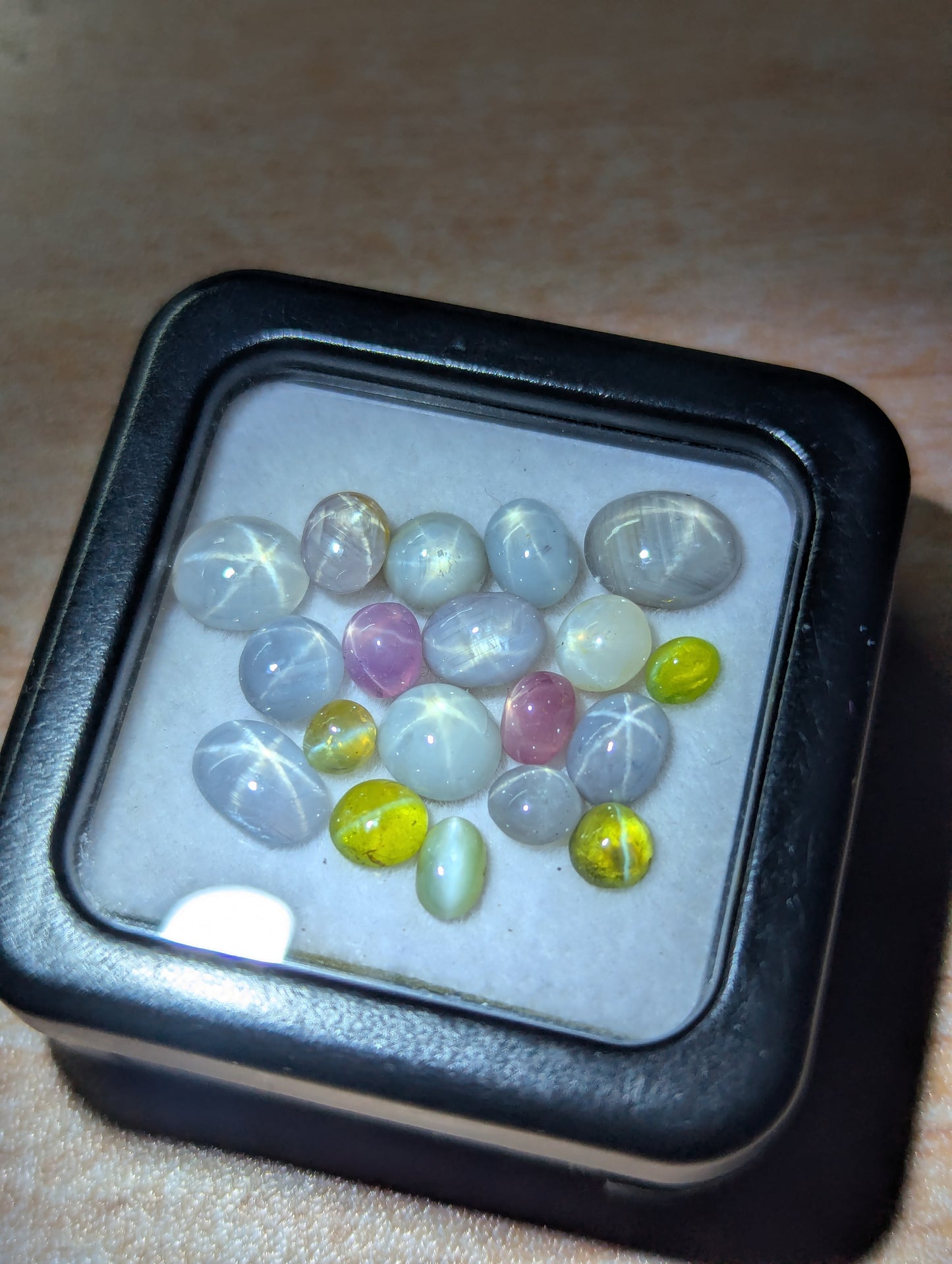 Natural Star Sapphire & Chrysoberyl Cat’s Eye Parcel – 17.8ct (19pcs) VS–VVS | Sri Lanka Origin