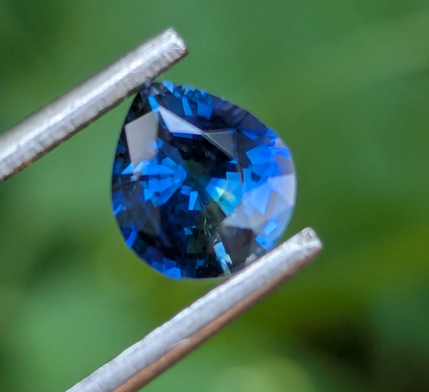 Natural Bi-Colour Sapphire 0.86ct Unheated Ceylon Sapphire VVS Blue Yellow Sapphire Loose Gemstone for Ring or Pendant