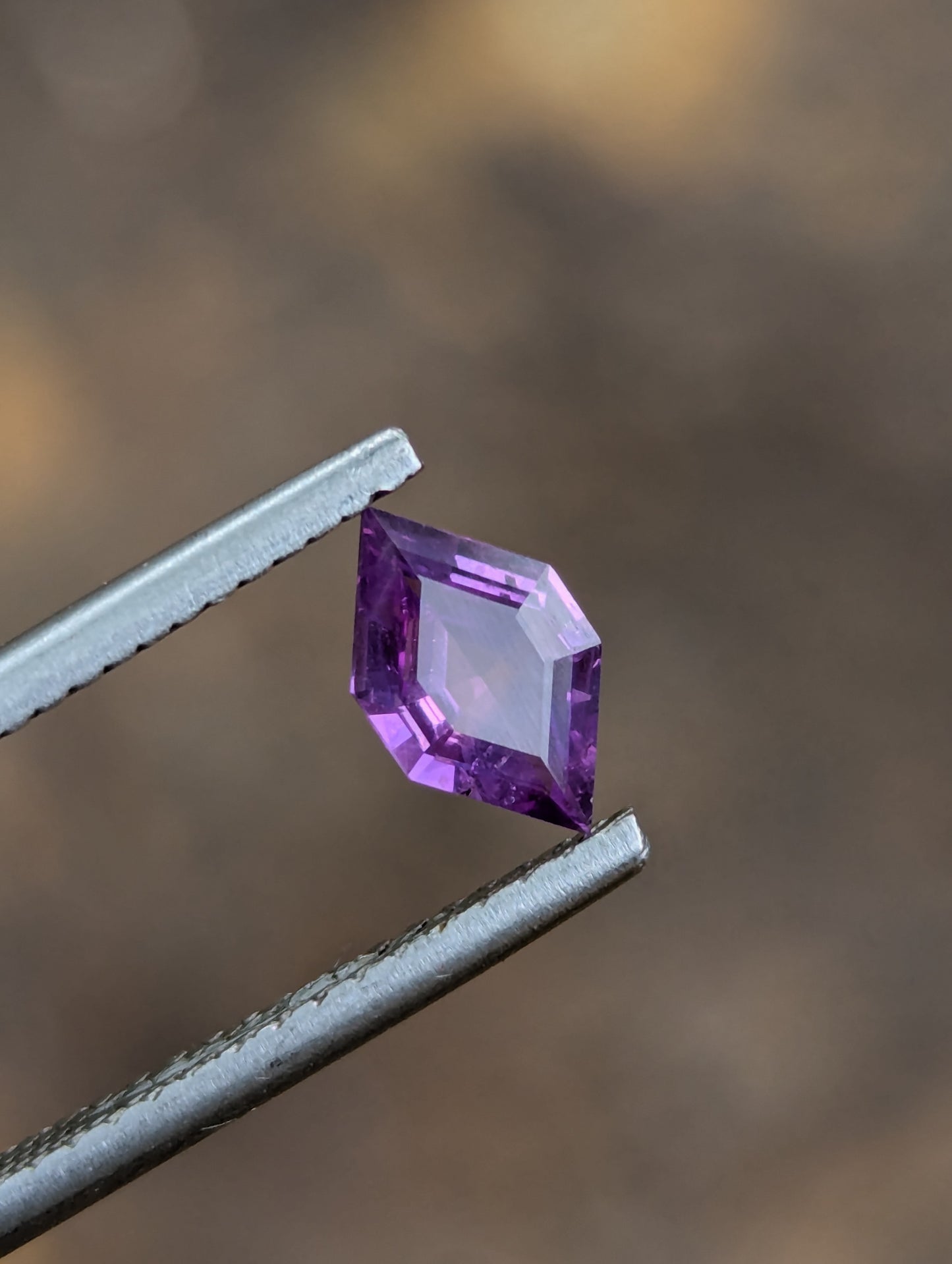 Unheated Pink Sapphire 0.57ct – Precision Cut Natural Ceylon Gemstone