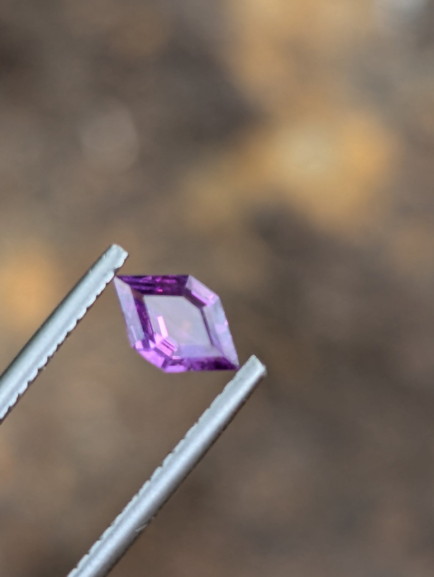 Unheated Pink Sapphire 0.57ct – Precision Cut Natural Ceylon Gemstone