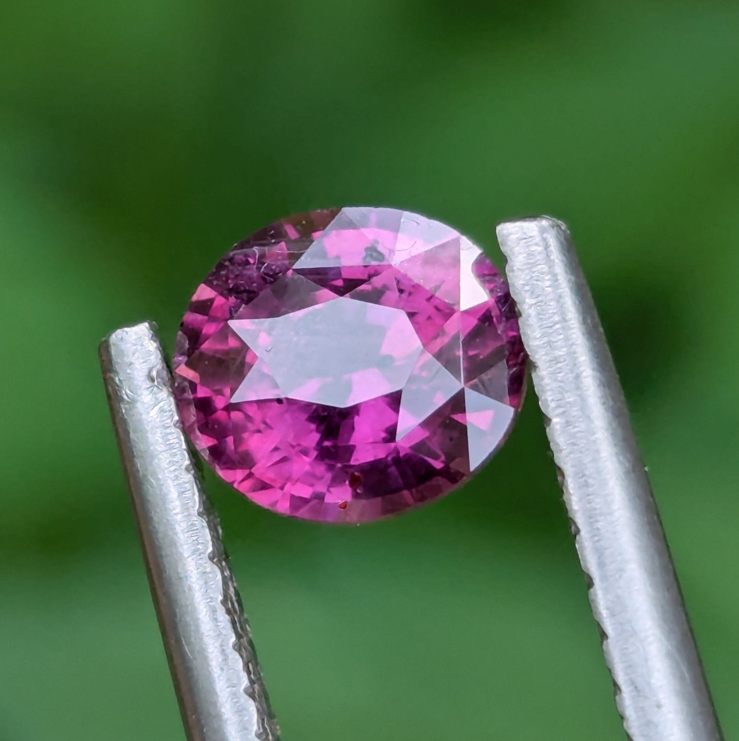 Rare Unheated Hot Pink Sapphire 0.93ct – Natural Ceylon Gemstone