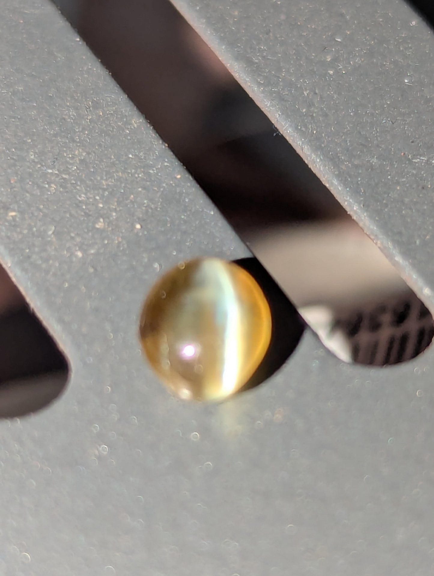 Honey Cat’s Eye Chrysoberyl 1.09ct Sri Lanka