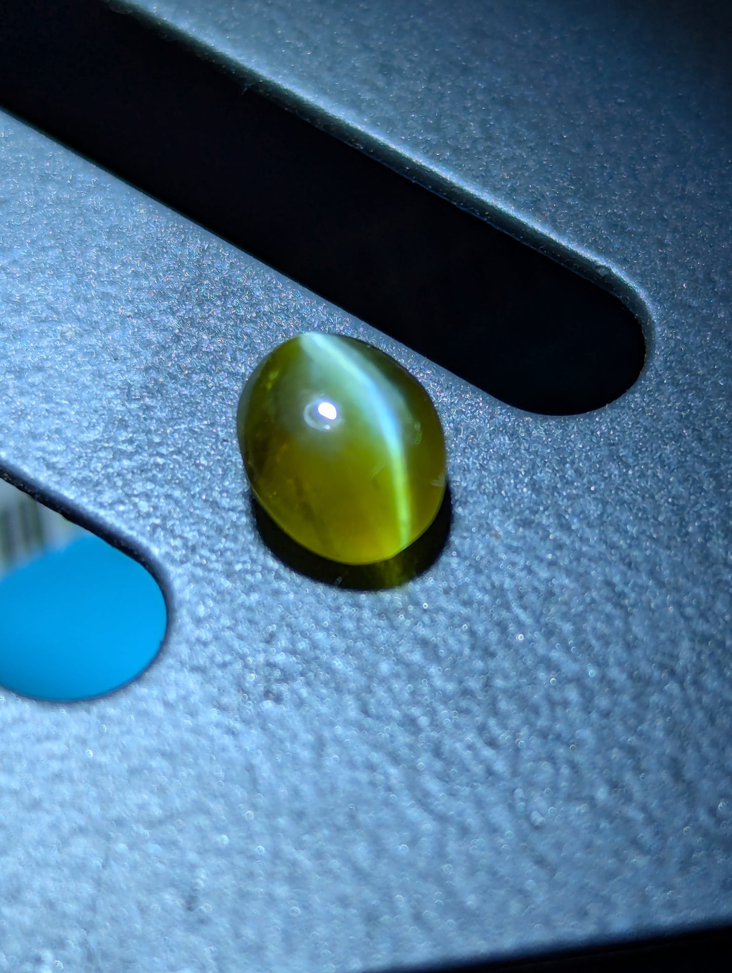 Honey Cat’s Eye Chrysoberyl 1.09ct Sri Lanka