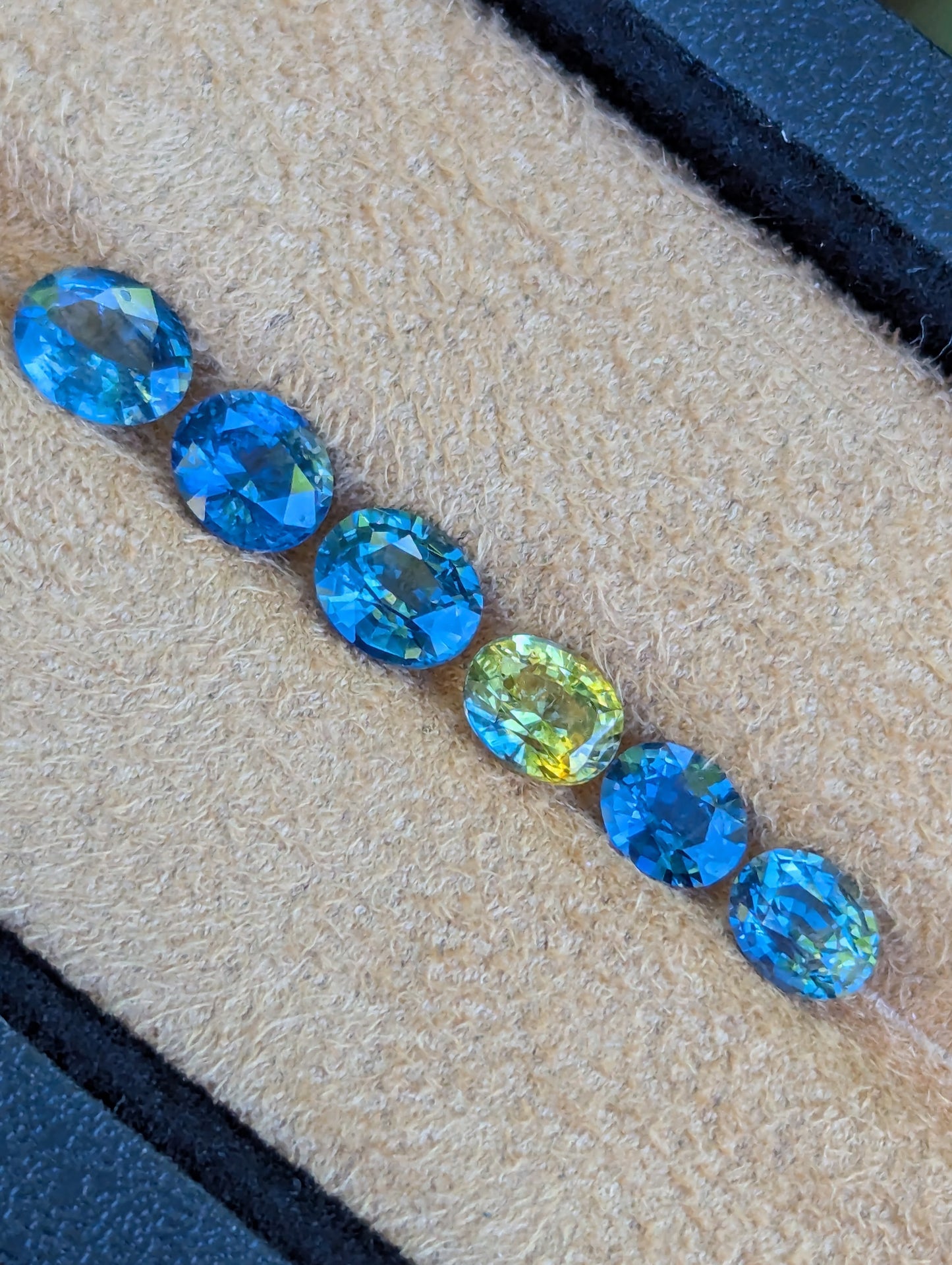 Natural Bi-Colour Sapphire Ovals Parcel – 3.28ct Ceylon Gemstones