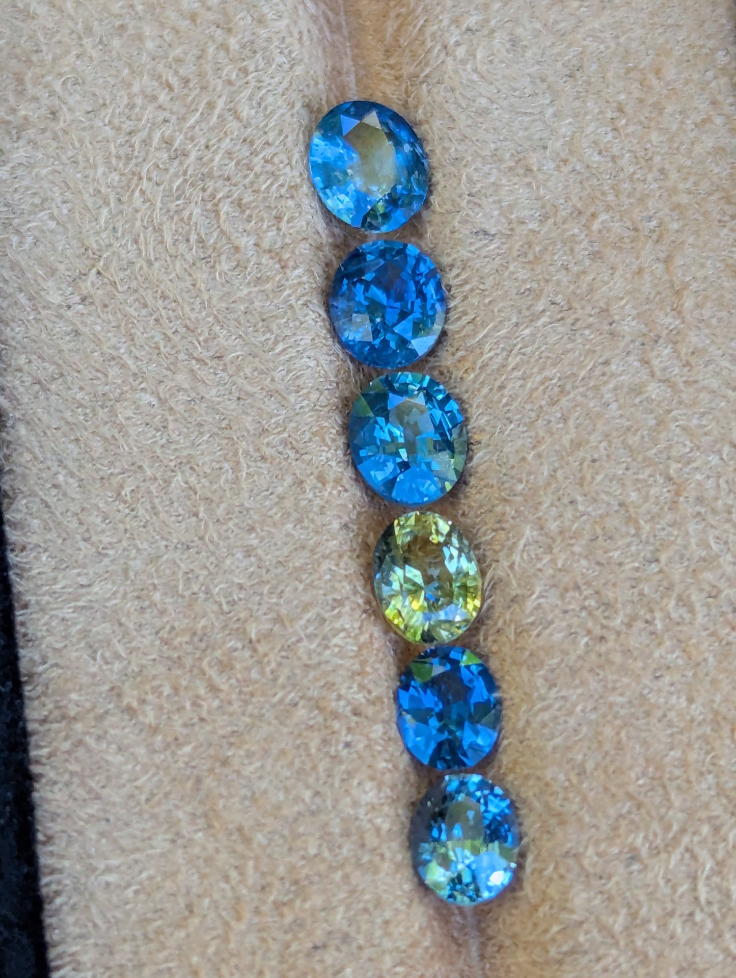 Natural Bi-Colour Sapphire Ovals Parcel – 3.28ct Ceylon Gemstones