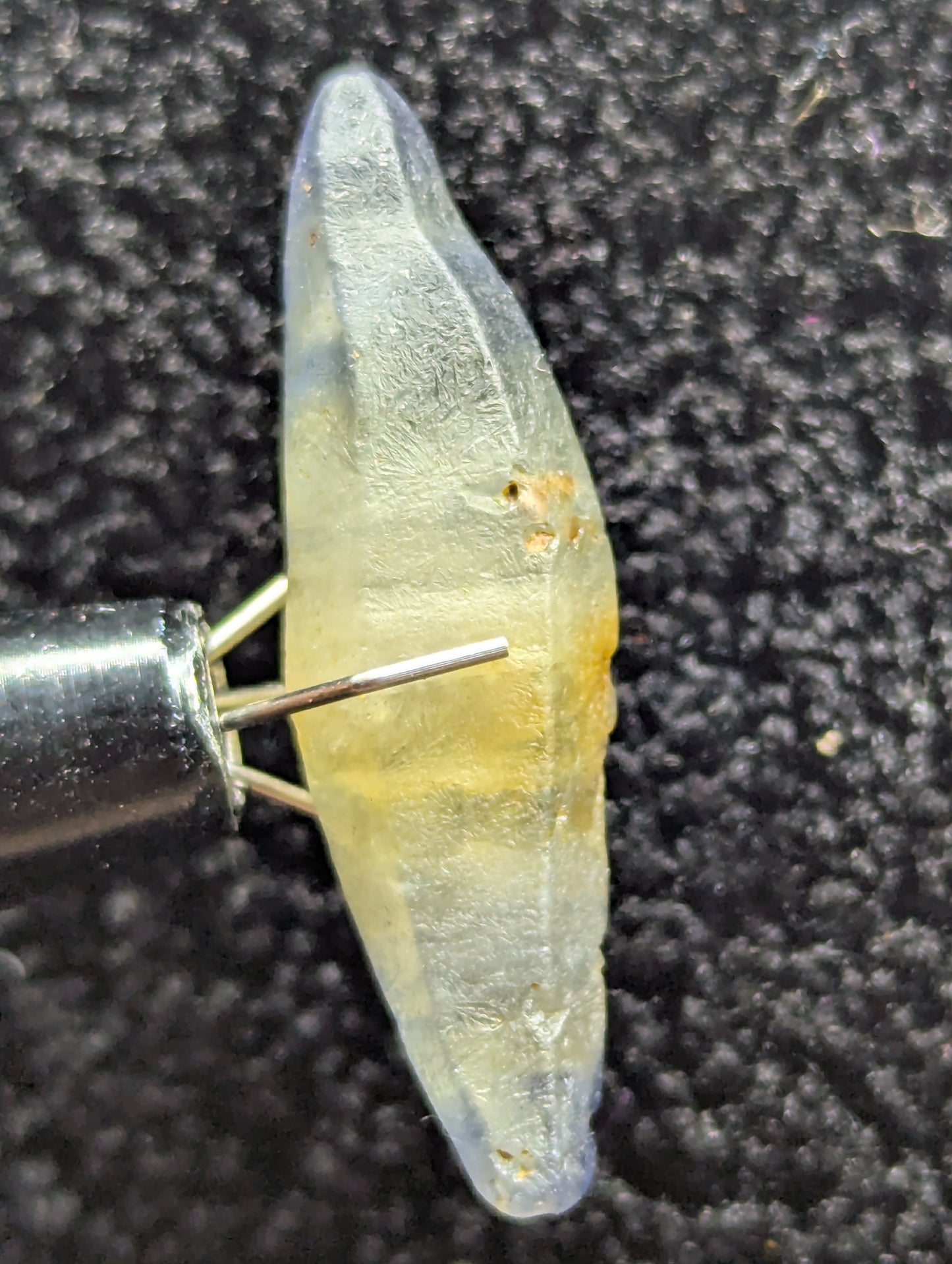 Natural Bi-Colour Sapphire Crystal – 10.78ct Yellow & Blue Rough