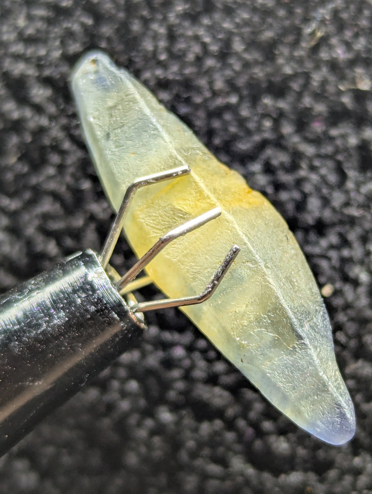 Natural Bi-Colour Sapphire Crystal – 10.78ct Yellow & Blue Rough