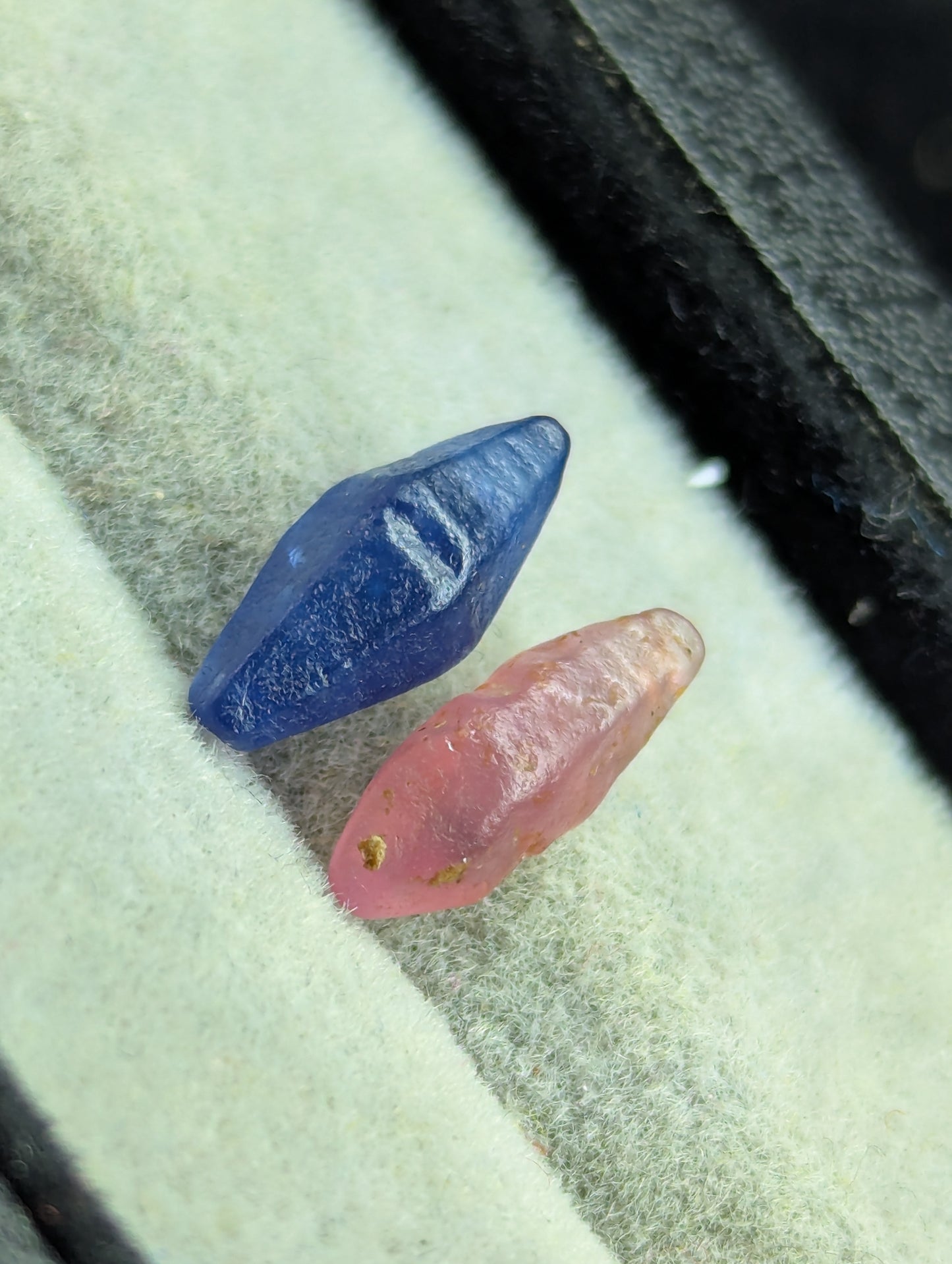 Natural Blue and Padparadscha Sapphire Crystals 3.52ct Pair