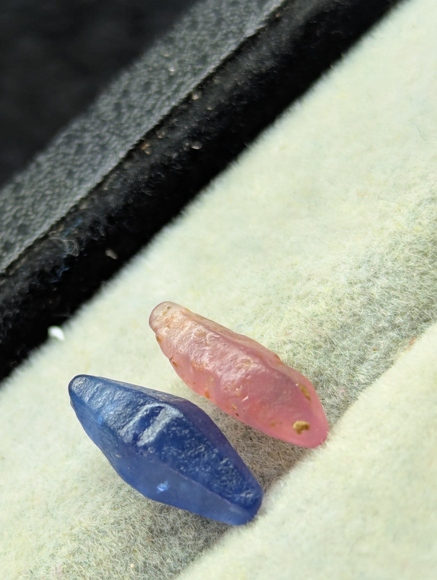 Natural Blue and Padparadscha Sapphire Crystals 3.52ct Pair