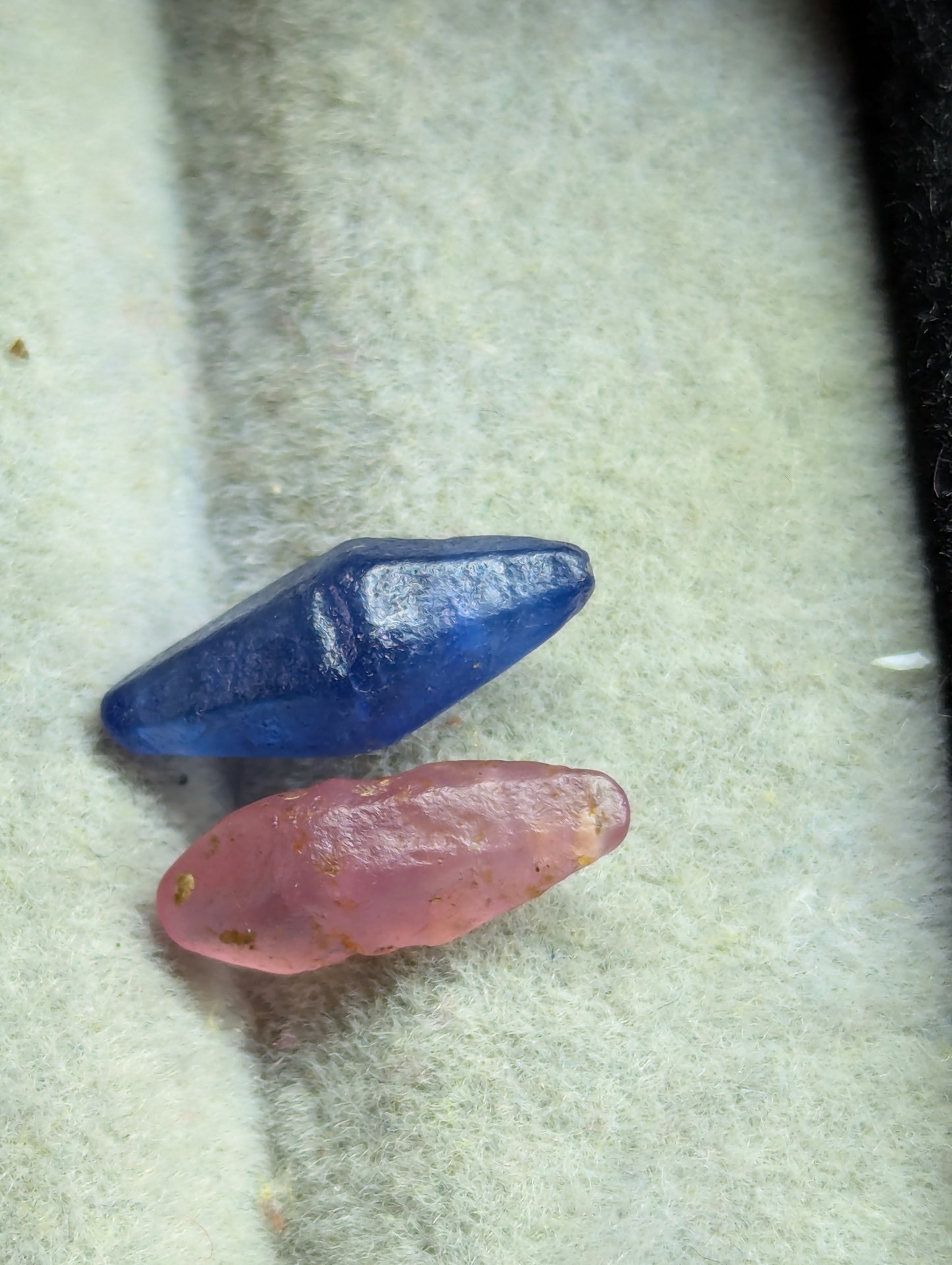 Natural Blue and Padparadscha Sapphire Crystals 3.52ct Pair