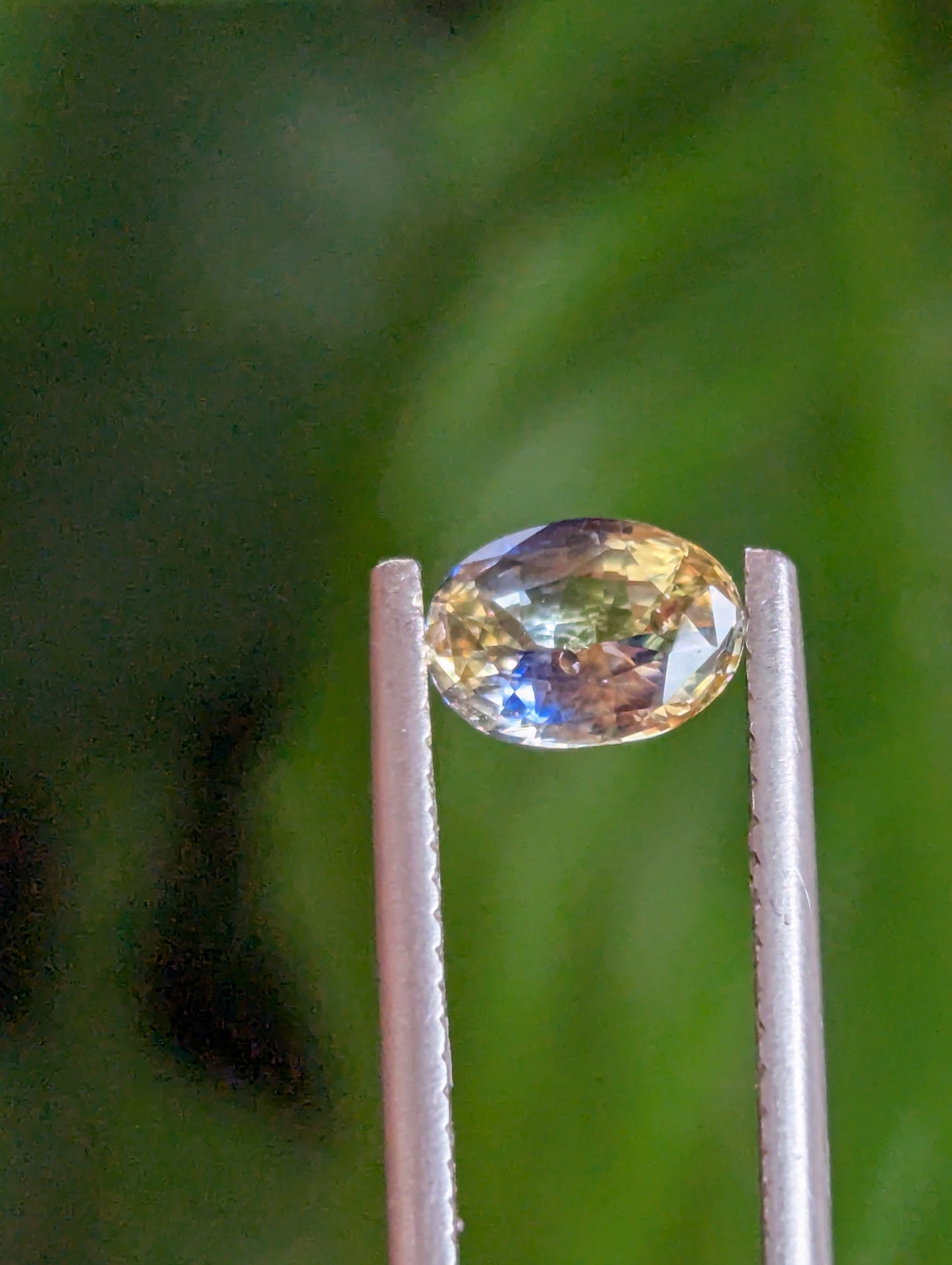 Natural Bi-Color Sapphire 1.04ct – Unheated Ceylon Origin