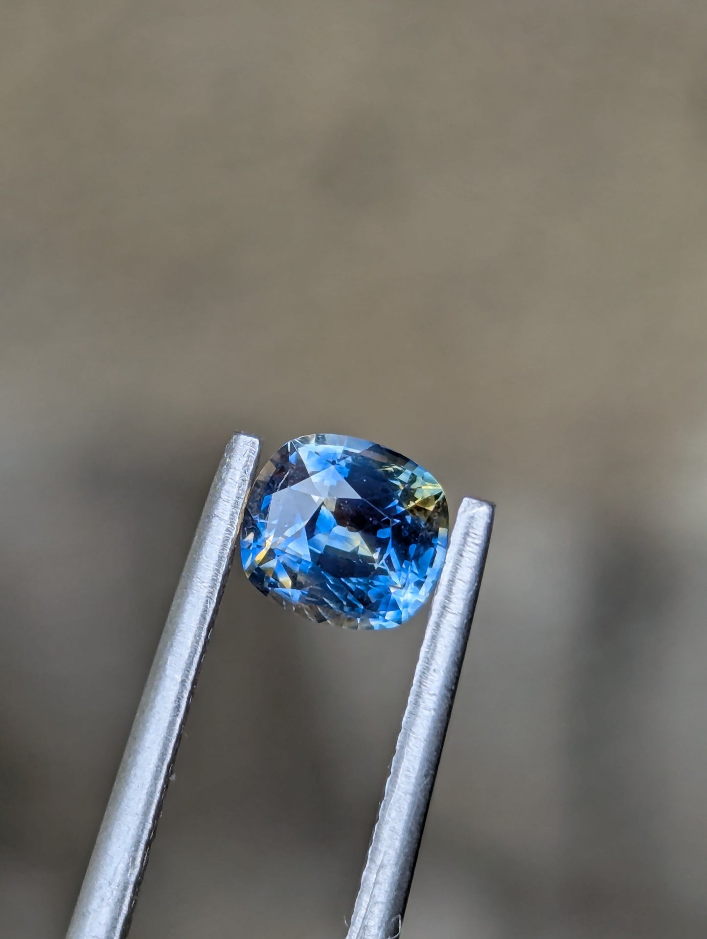Natural Bi-Color Sapphire – 0.83 Carat Cushion Cut | Ceylon Sapphire