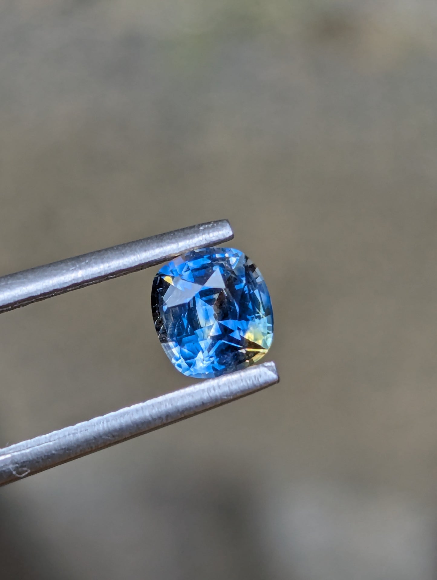 Natural Bi-Color Sapphire – 0.83 Carat Cushion Cut | Ceylon Sapphire
