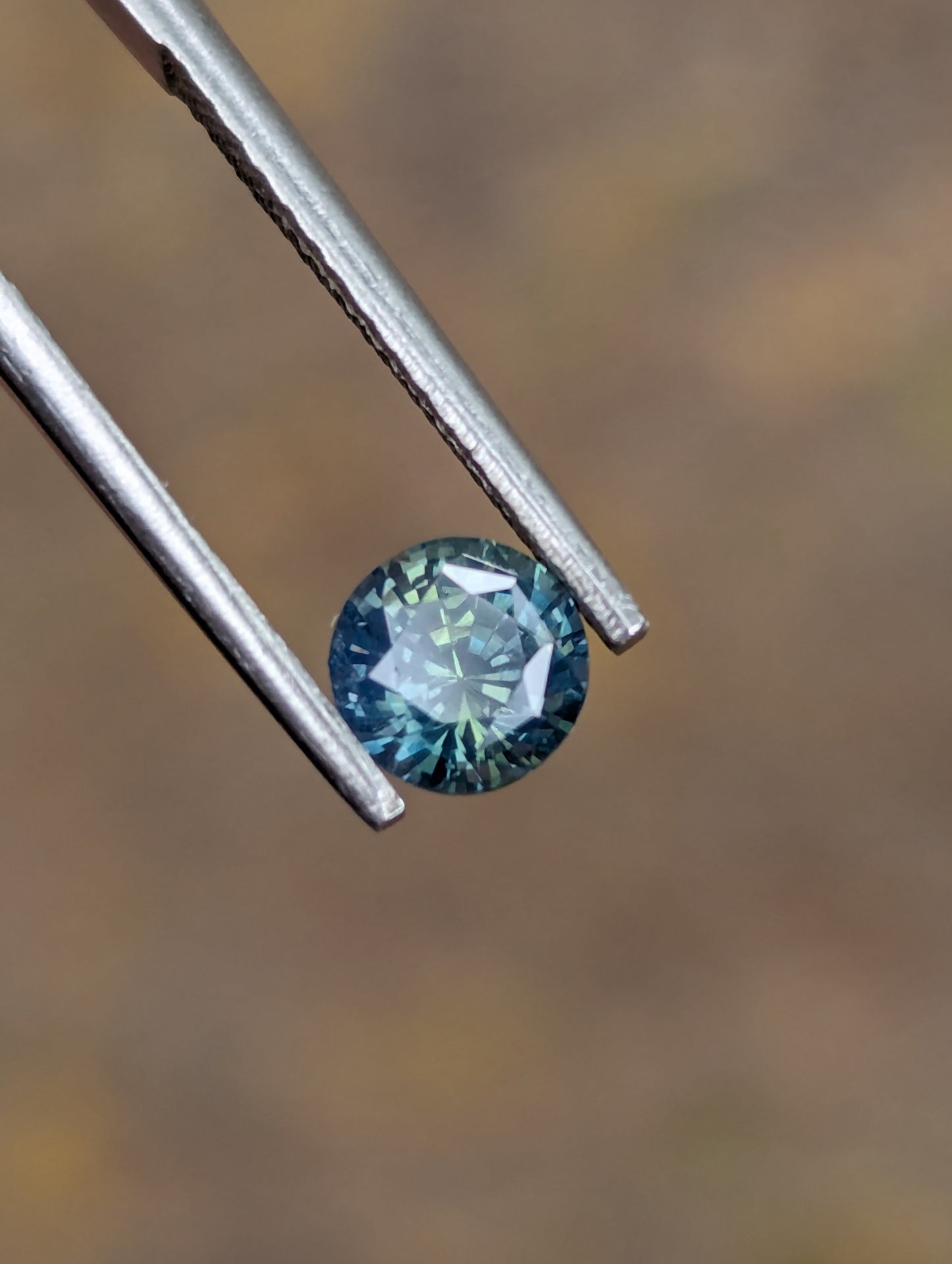 Natural Unheated Teal Sapphire – 1.09 Carat Round Cut Certified Gemstone