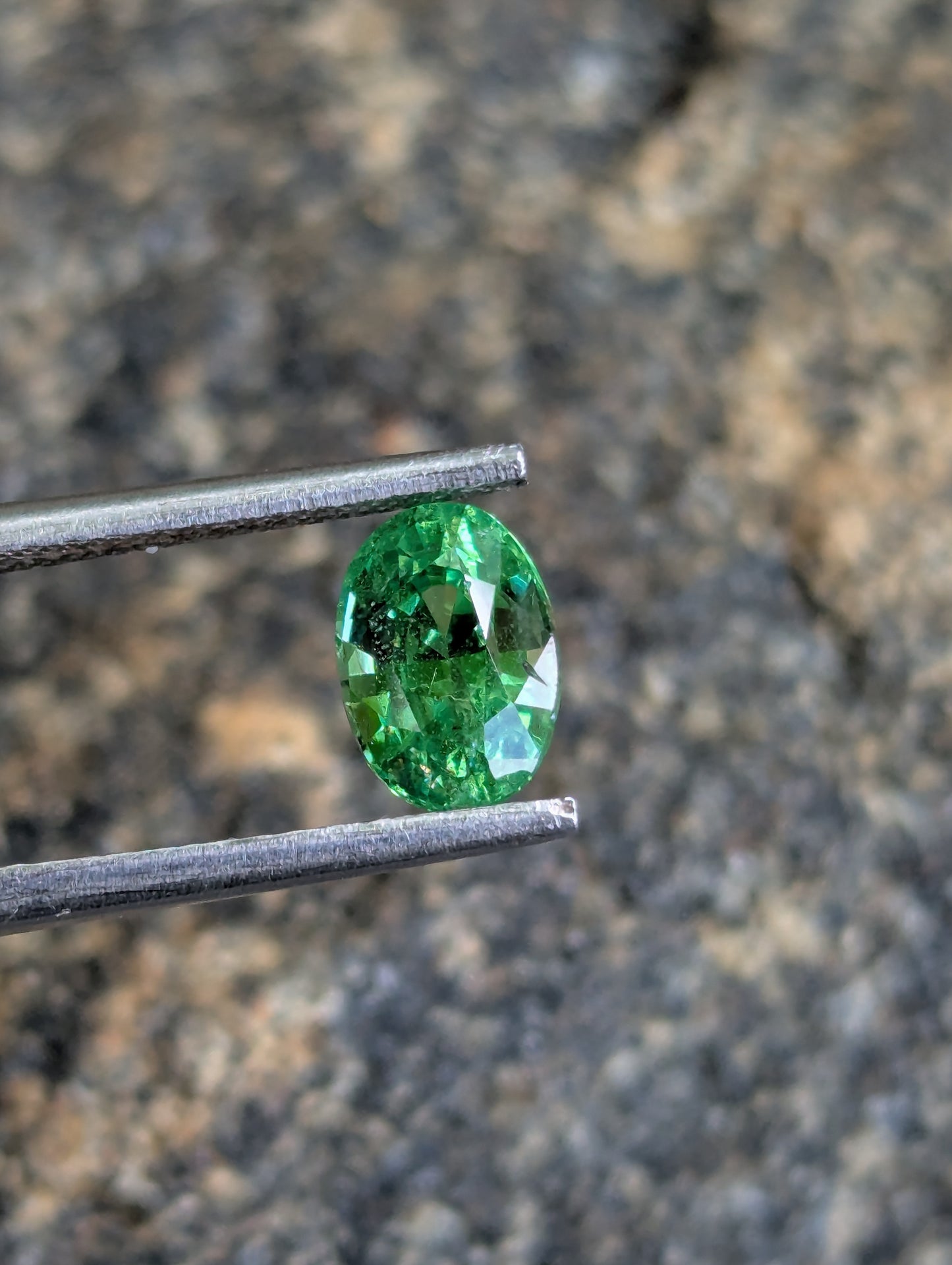 Natural Tsavorite Garnet 1.55 Carat Oval Cut Green Gemstone