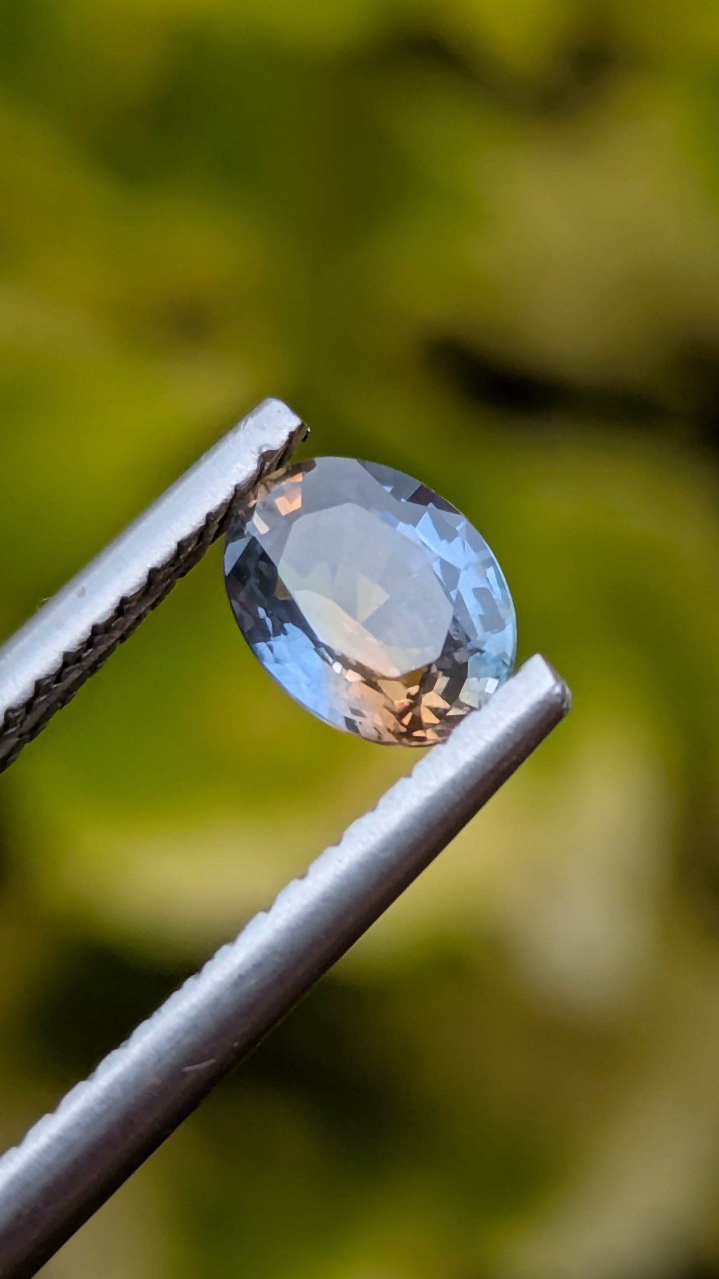 Natural Bi-Color Ceylon Sapphire – 0.88 Ct