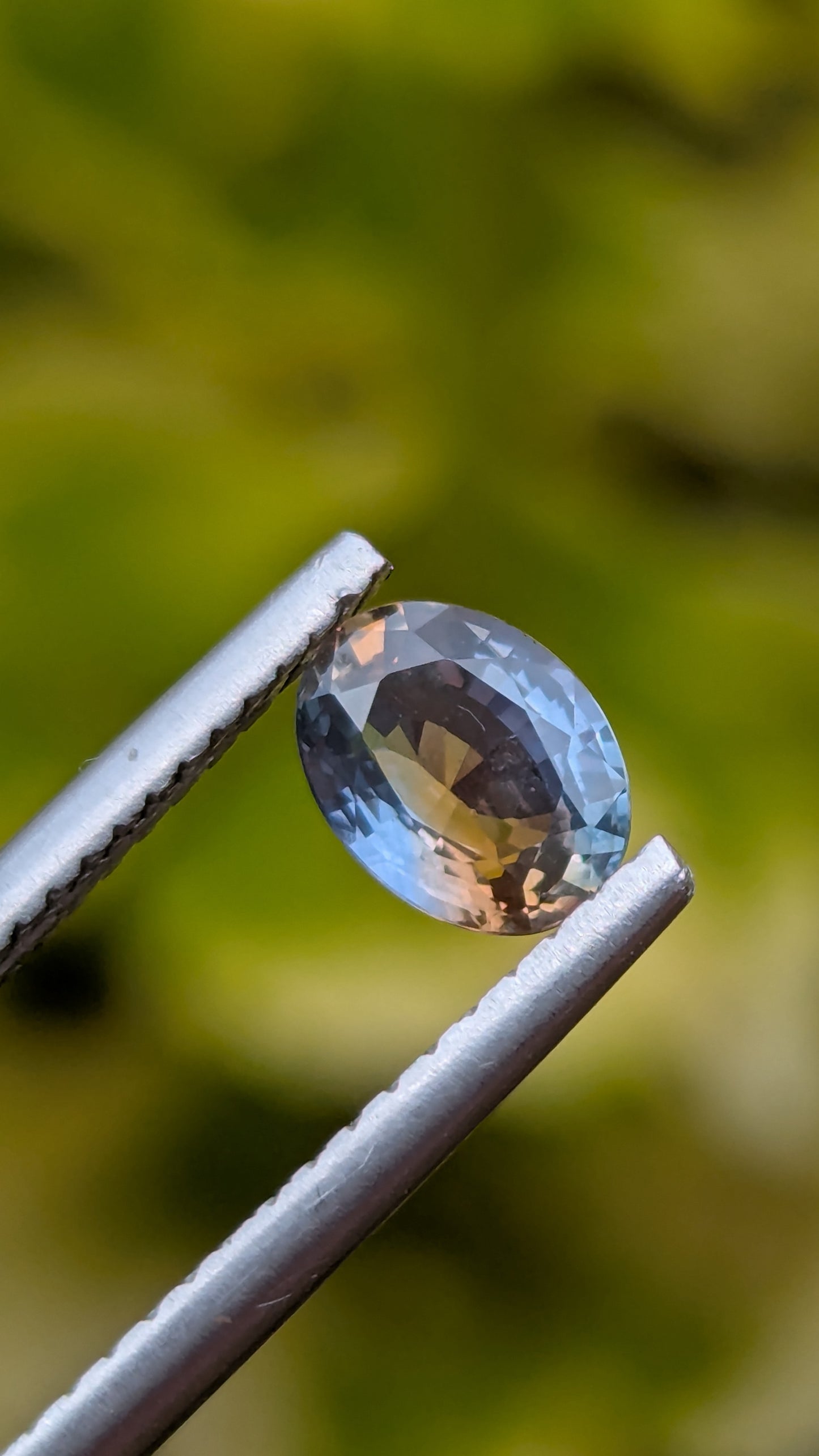 Natural Bi-Color Ceylon Sapphire – 0.88 Ct