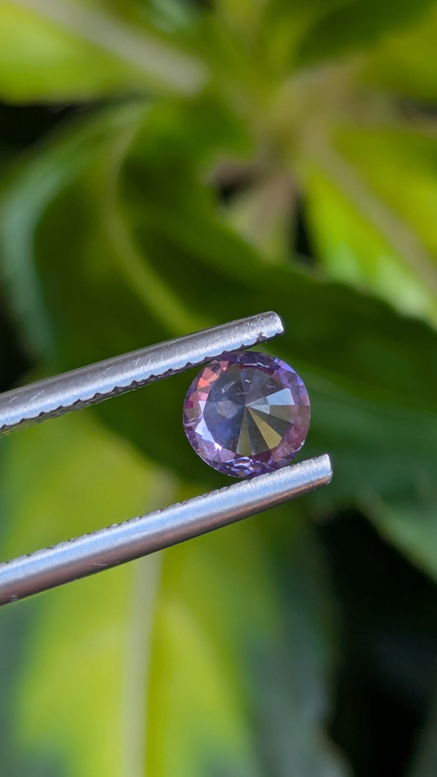 Natural Ceylon Lavender Sapphire – 0.60 Ct Round 5.2mm | Heated | Eye Clean | Rakwana, Sri Lanka