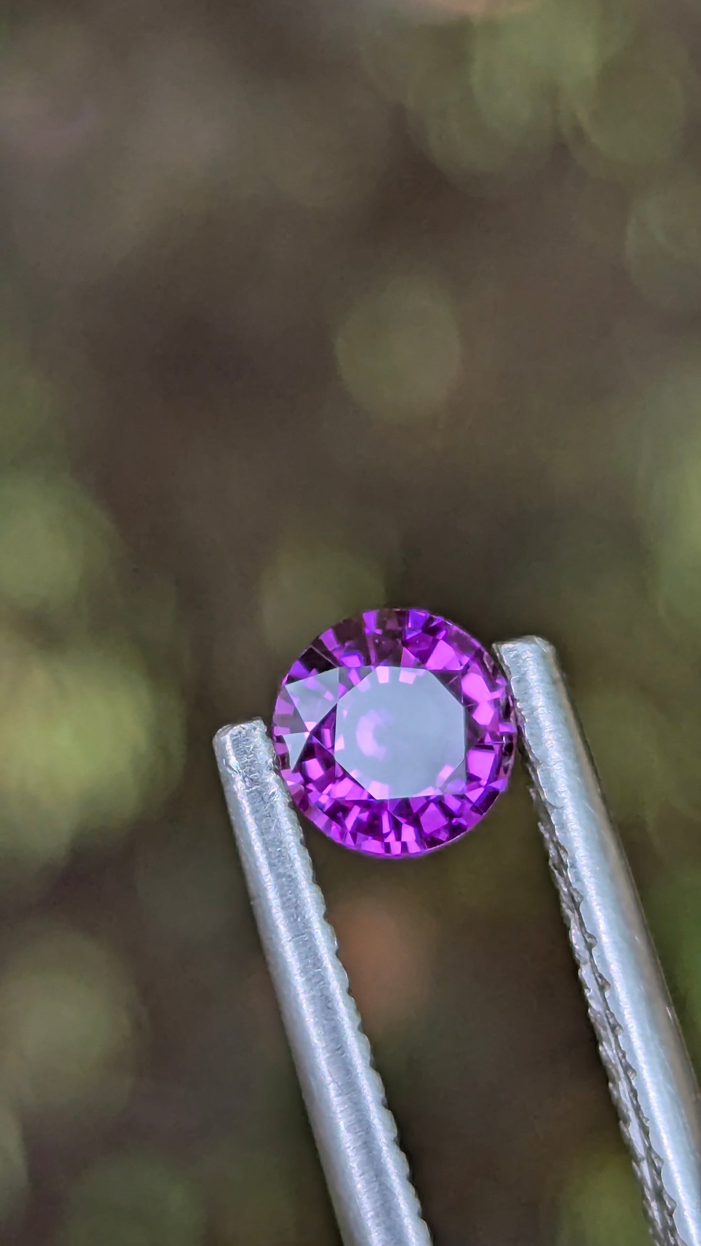 Natural Ceylon Purple Sapphire – 5mm Round | VVS Clarity | Heated | Ratnapura, Sri Lanka