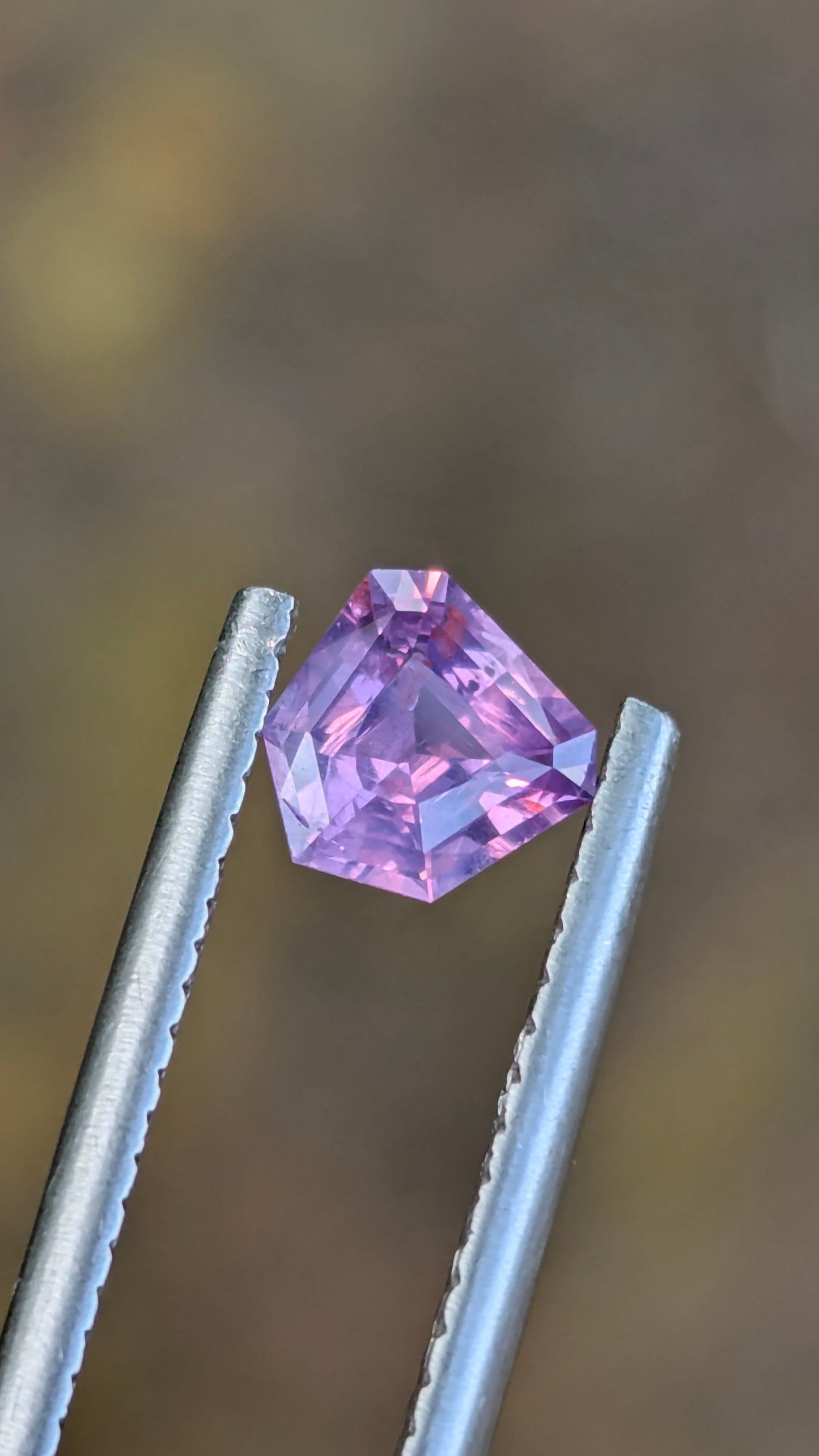 Natural Unheated Bi-Colour Sapphire 0.70 Ct | Fancy Pentagon Cut | Ceylon Gemstone