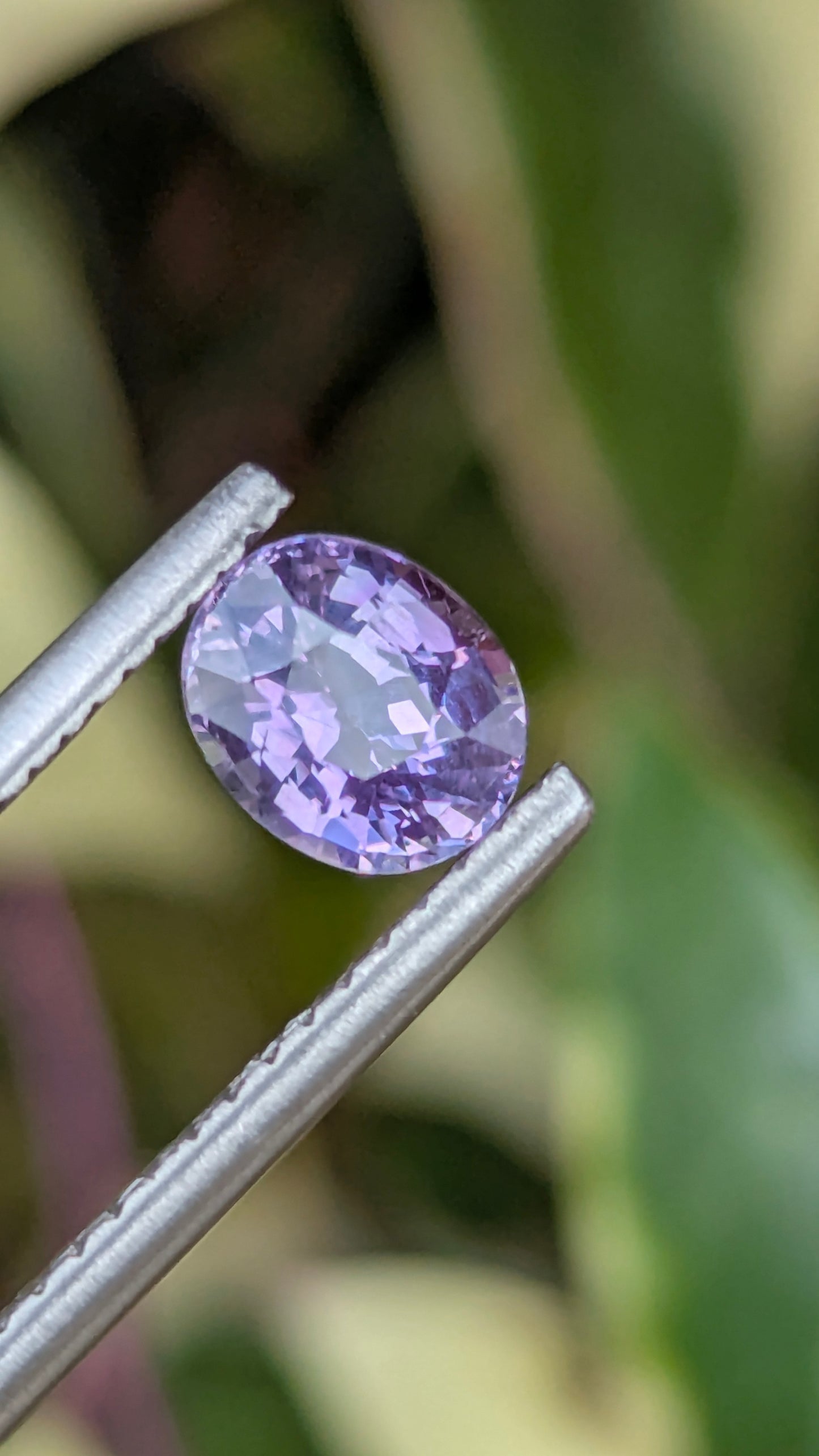 Natural Unheated Lavender Sapphire 1.05 Ct | Oval Cut | VVS | Ceylon Gemstone