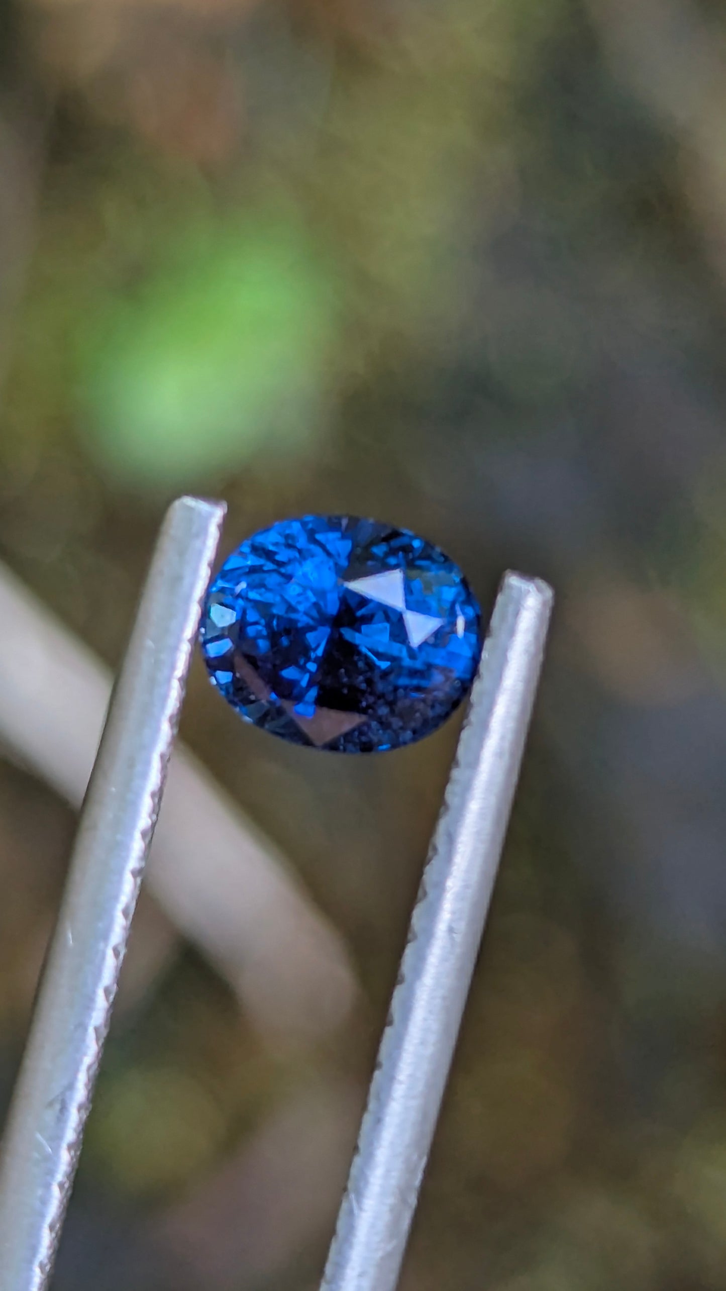 Natural Royal Blue Sapphire 0.90 Ct | Oval Cut | Eye Clean | Ceylon Gemstone