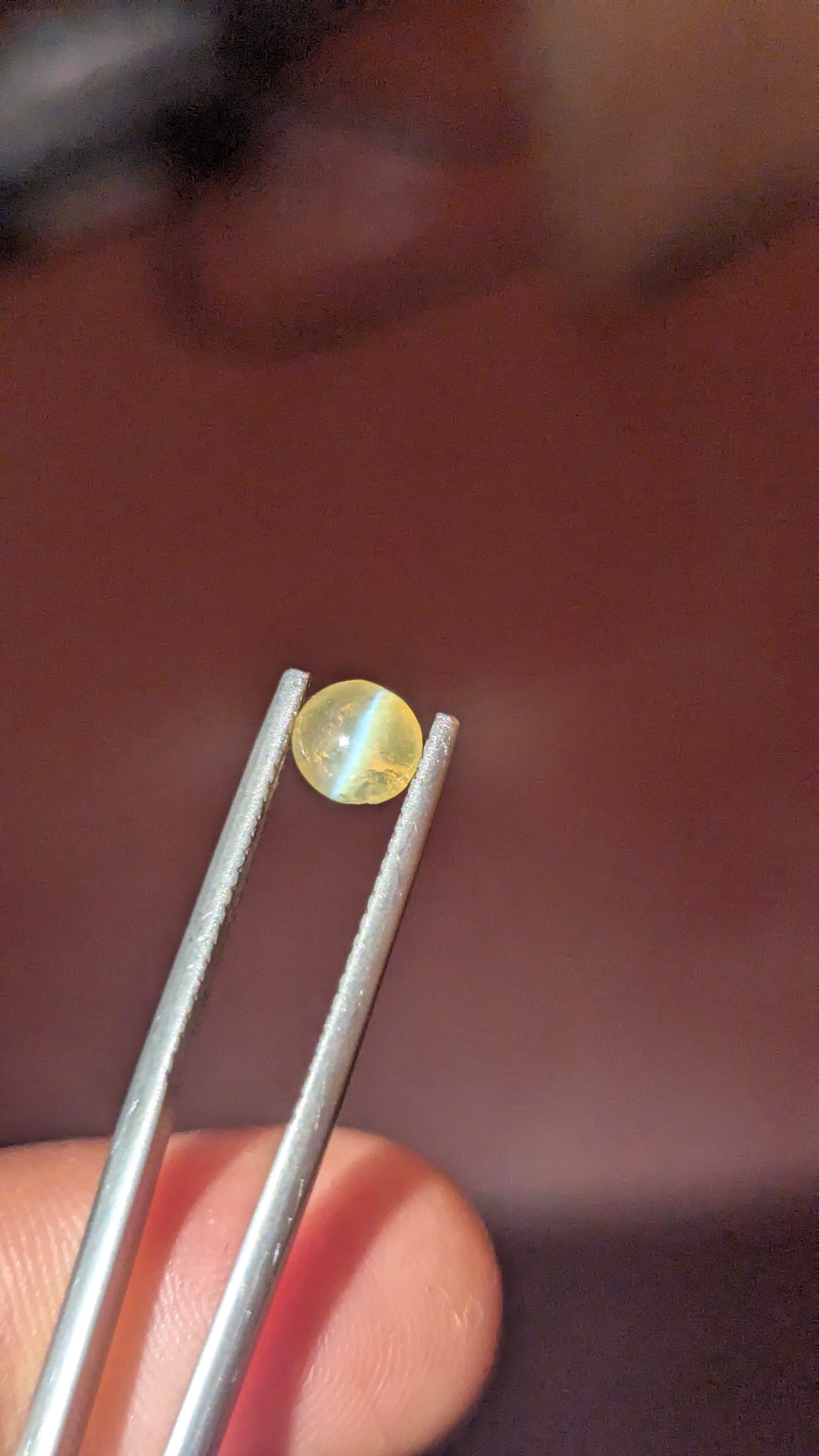 Natural Chrysoberyl Cat's Eye 0.94 Ct | Sharp Chatoyancy | Sri Lanka