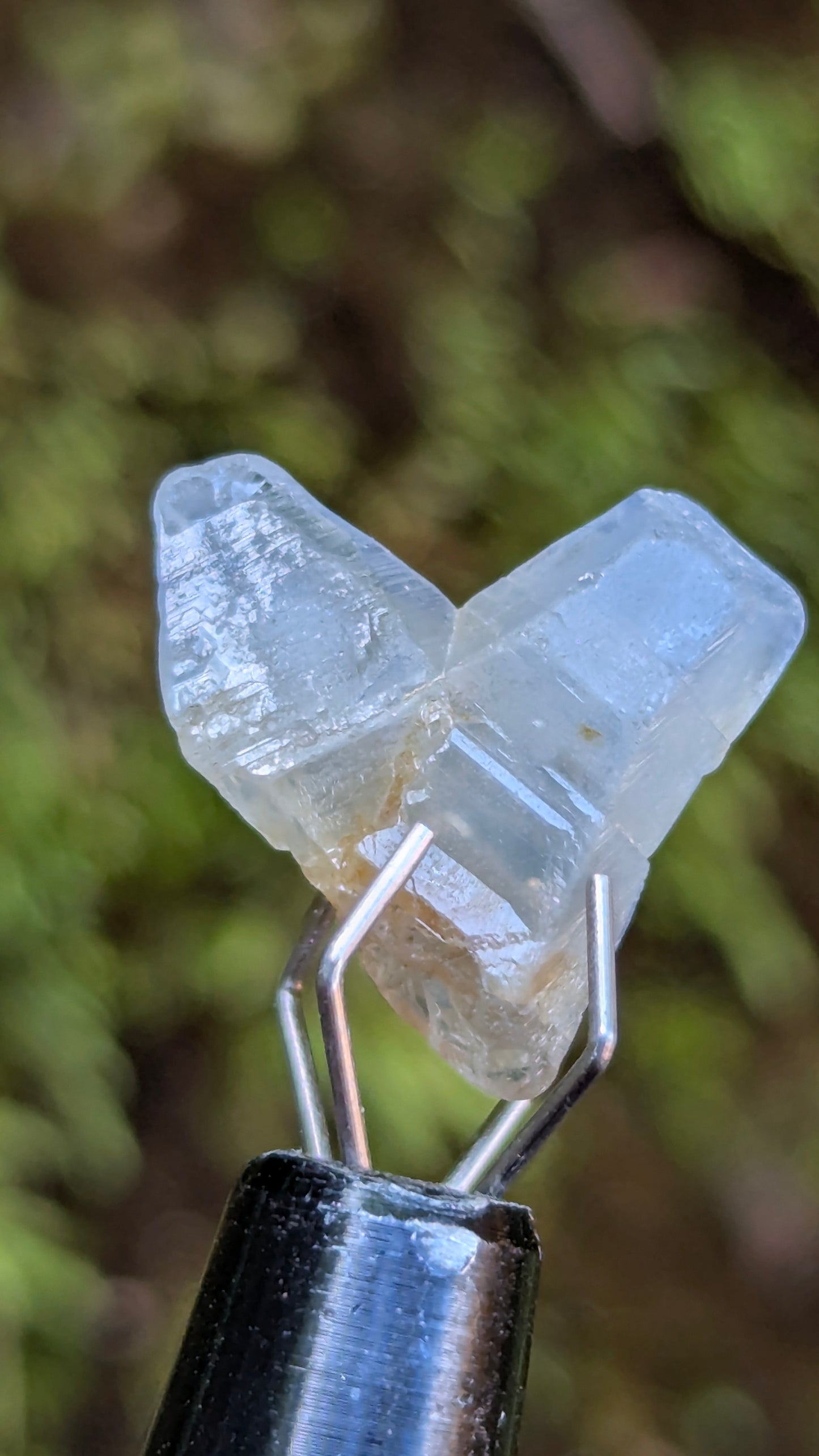 Natural Pale Blue Geuda Sapphire Crystal – 4.45 ct Twin Crystal | Unheated Ceylon Sapphire