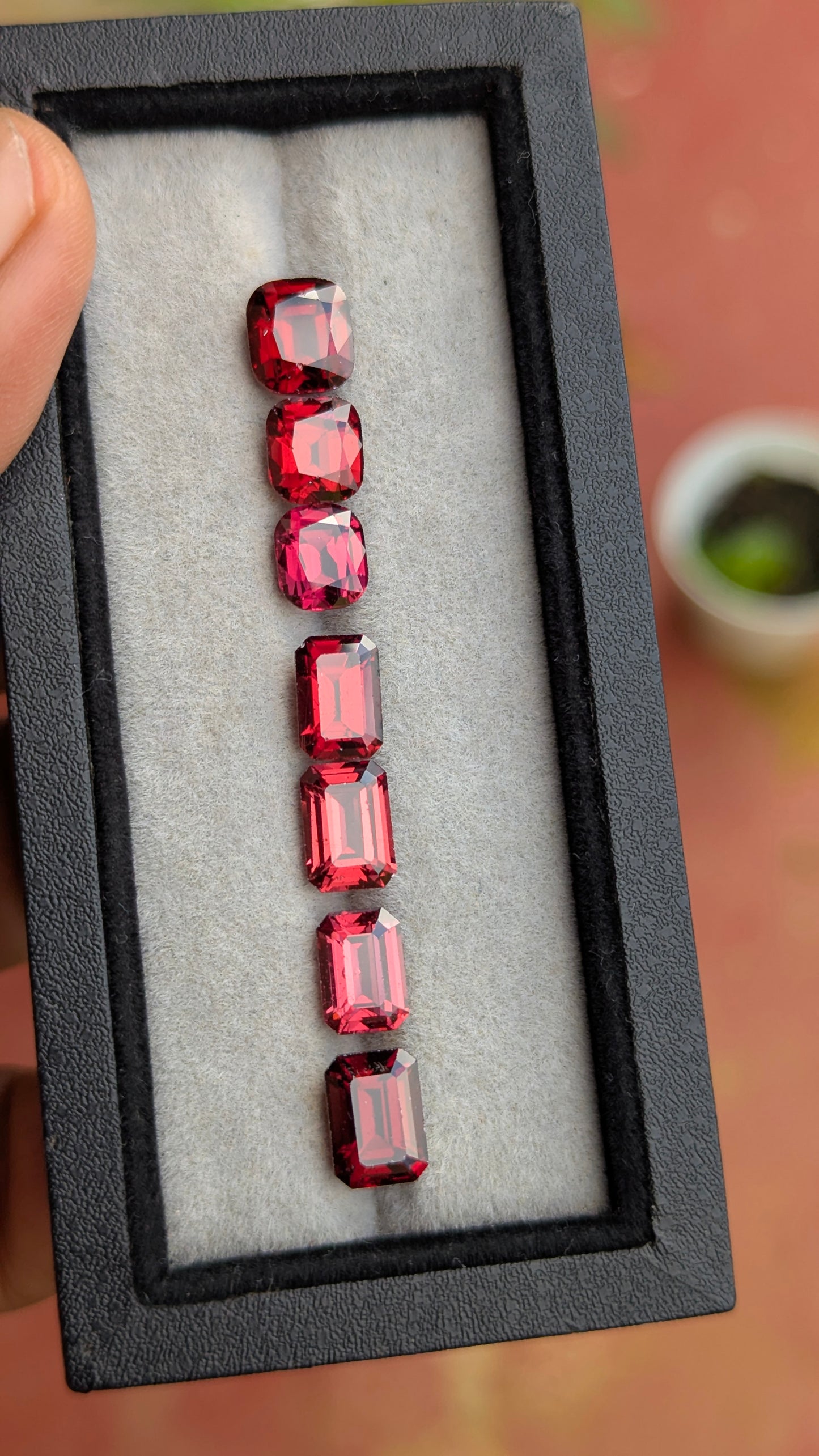 Natural Rhodolite Garnet Parcel – 20.00 Ct