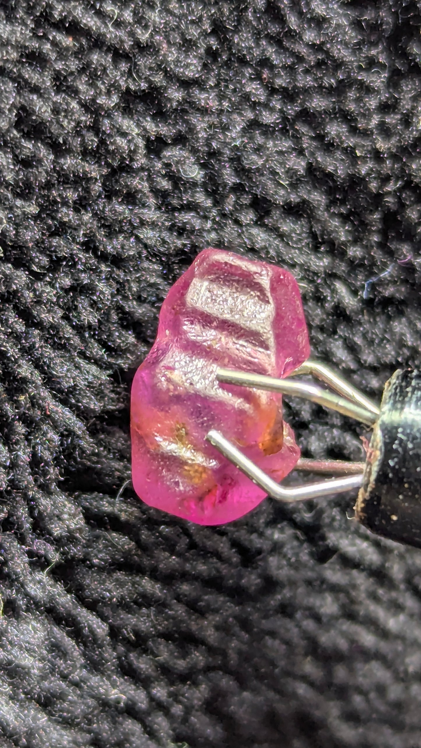 Natural Pink Sapphire Crystal – 2.32 ct Unheated Ceylon Crystal from Rakwana Mine