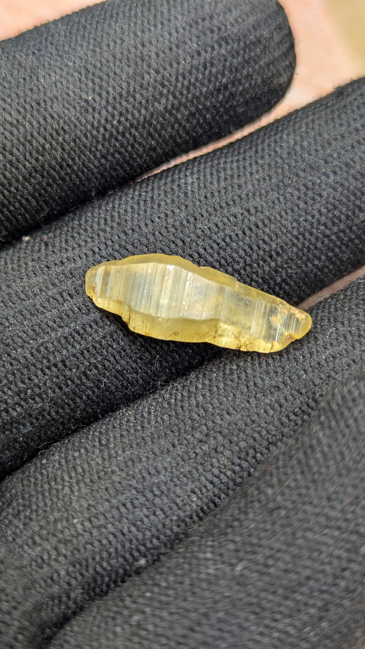 Natural Yellow Sapphire Crystal – 12.44 ct Elongated Form | Unheated Ceylon Crystal | Rakwana Sri Lanka
