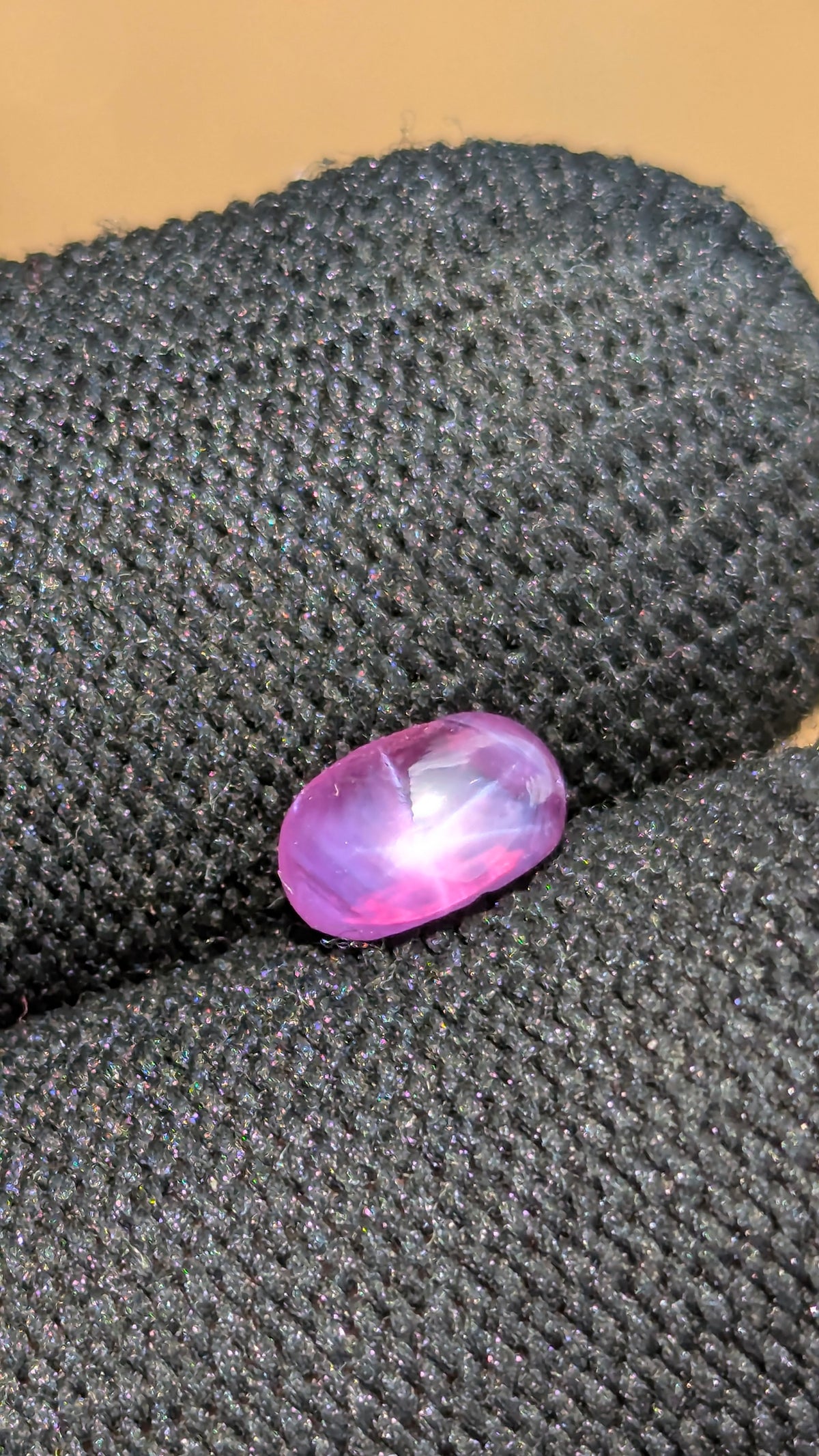 Natural Pink Star Sapphire 1.90ct – Untreated Oval Cabochon | Ceylon