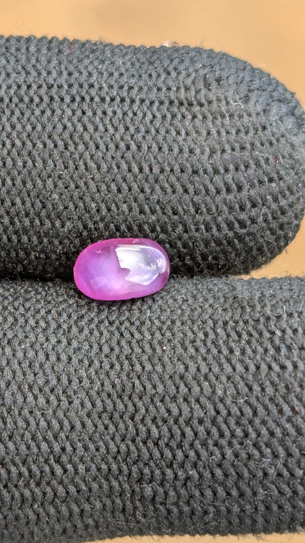 Natural Pink Star Sapphire 1.90ct – Untreated Oval Cabochon | Ceylon