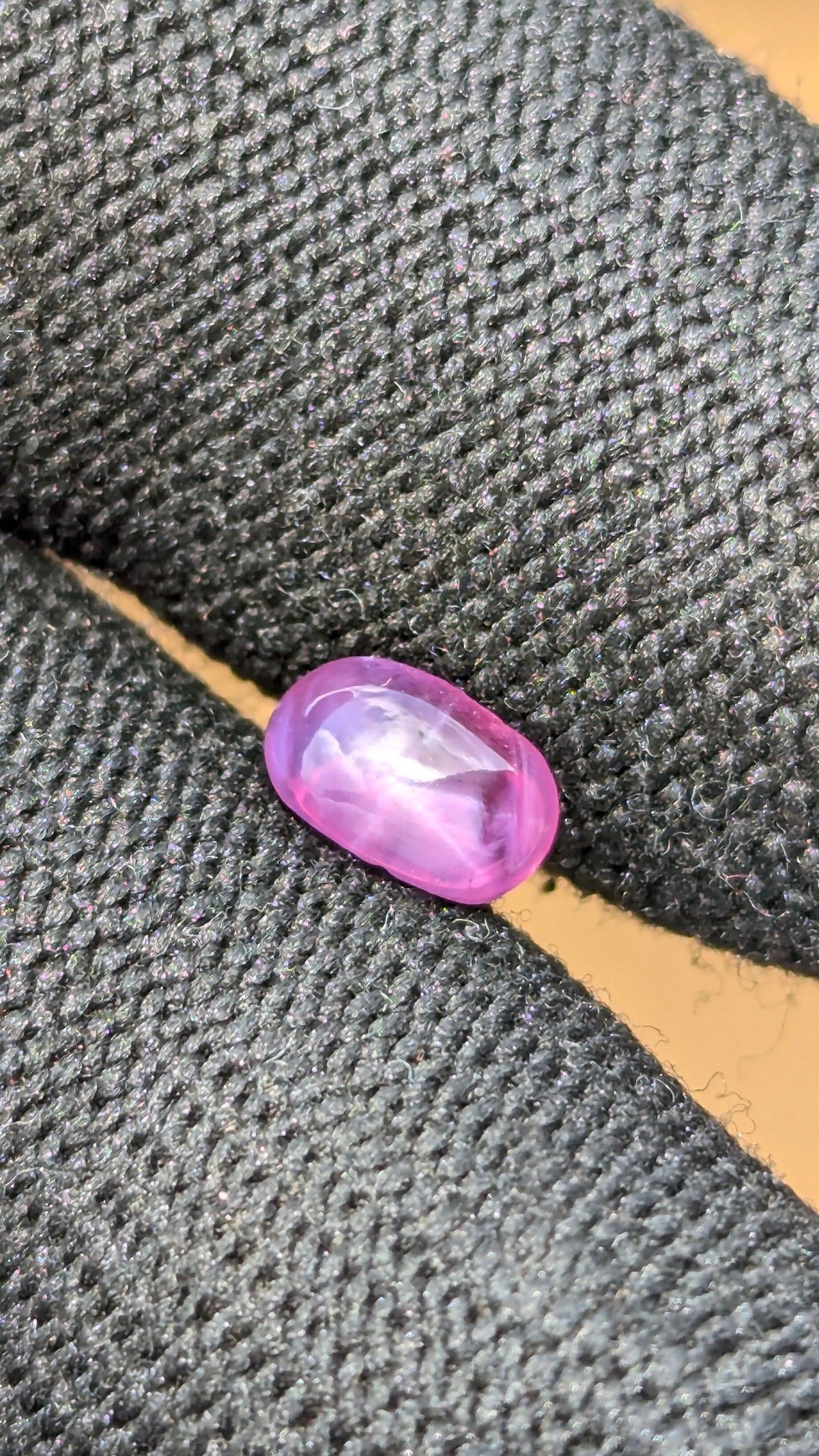 Natural Pink Star Sapphire 1.90ct – Untreated Oval Cabochon | Ceylon